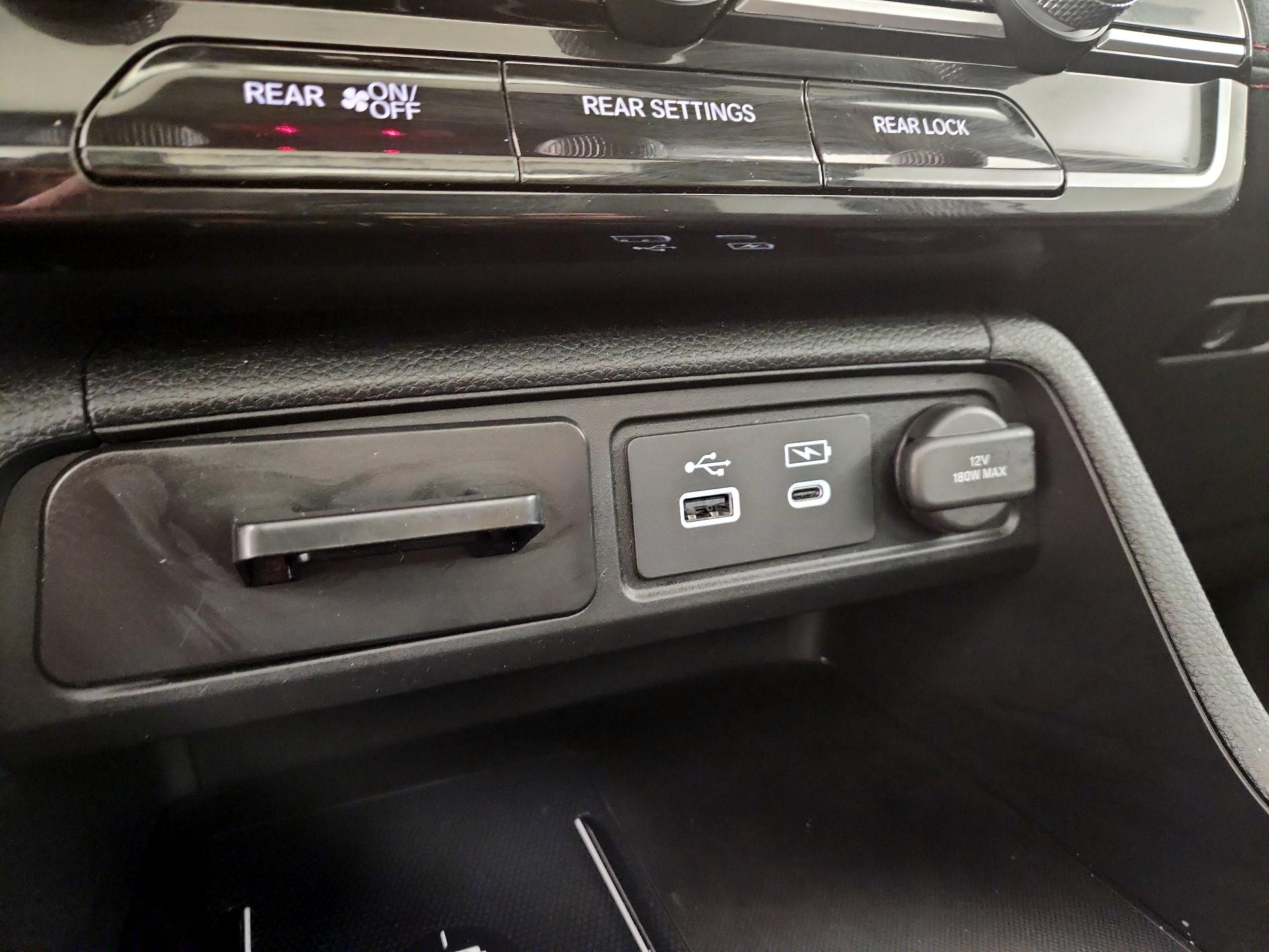 Thumbnail: 2025 Honda Pilot - 19