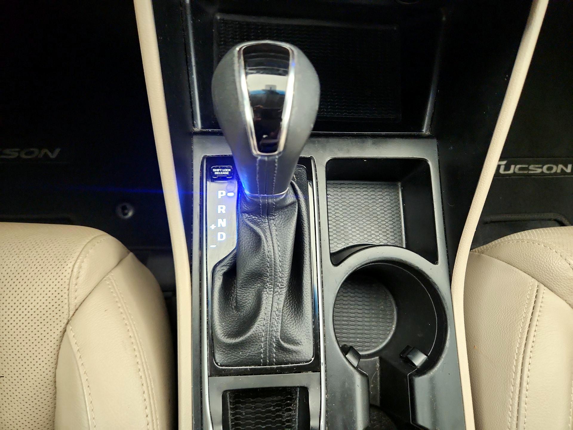 Thumbnail: 2018 Hyundai Tucson - 16