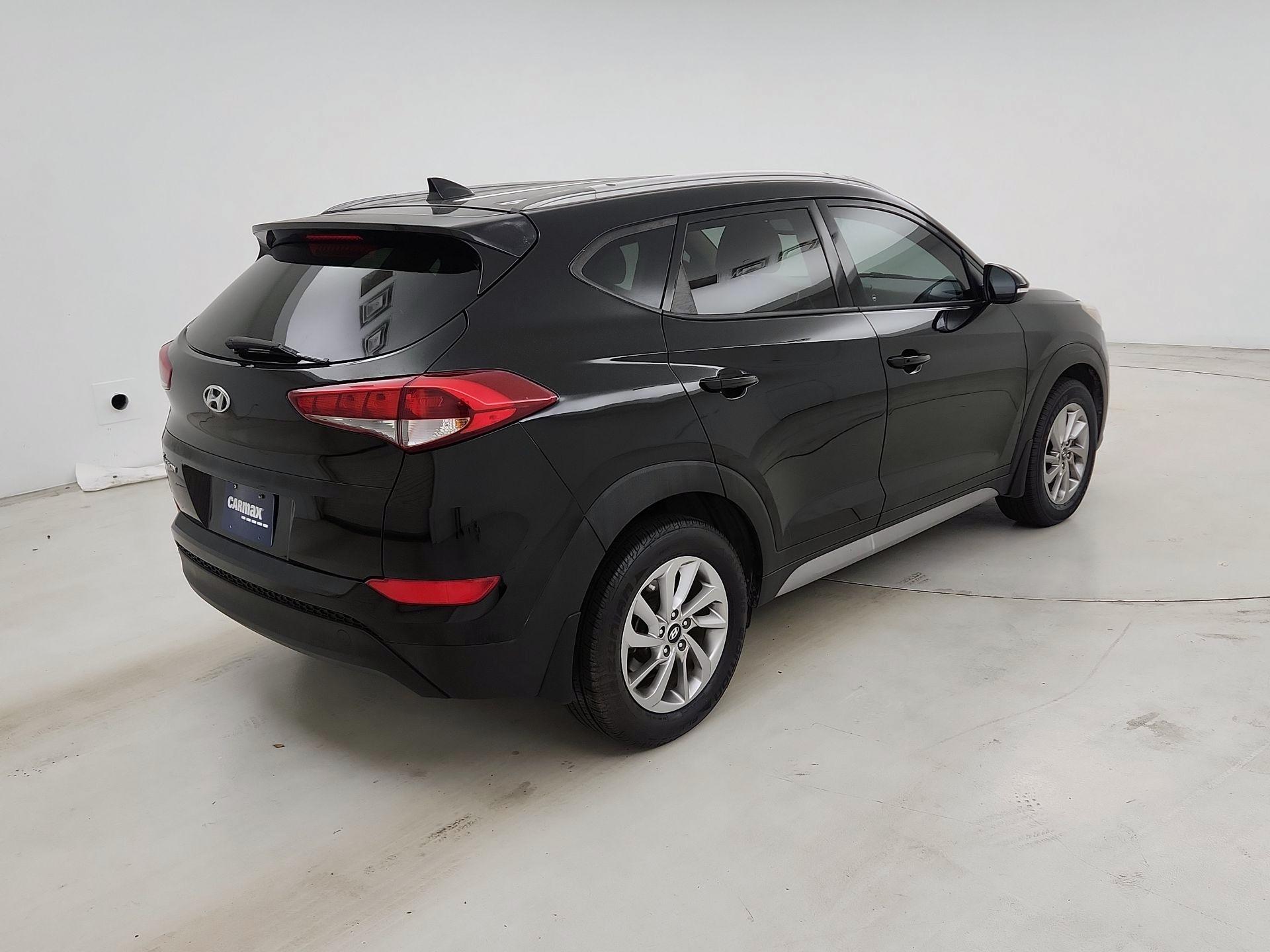 Thumbnail: 2018 Hyundai Tucson - 5