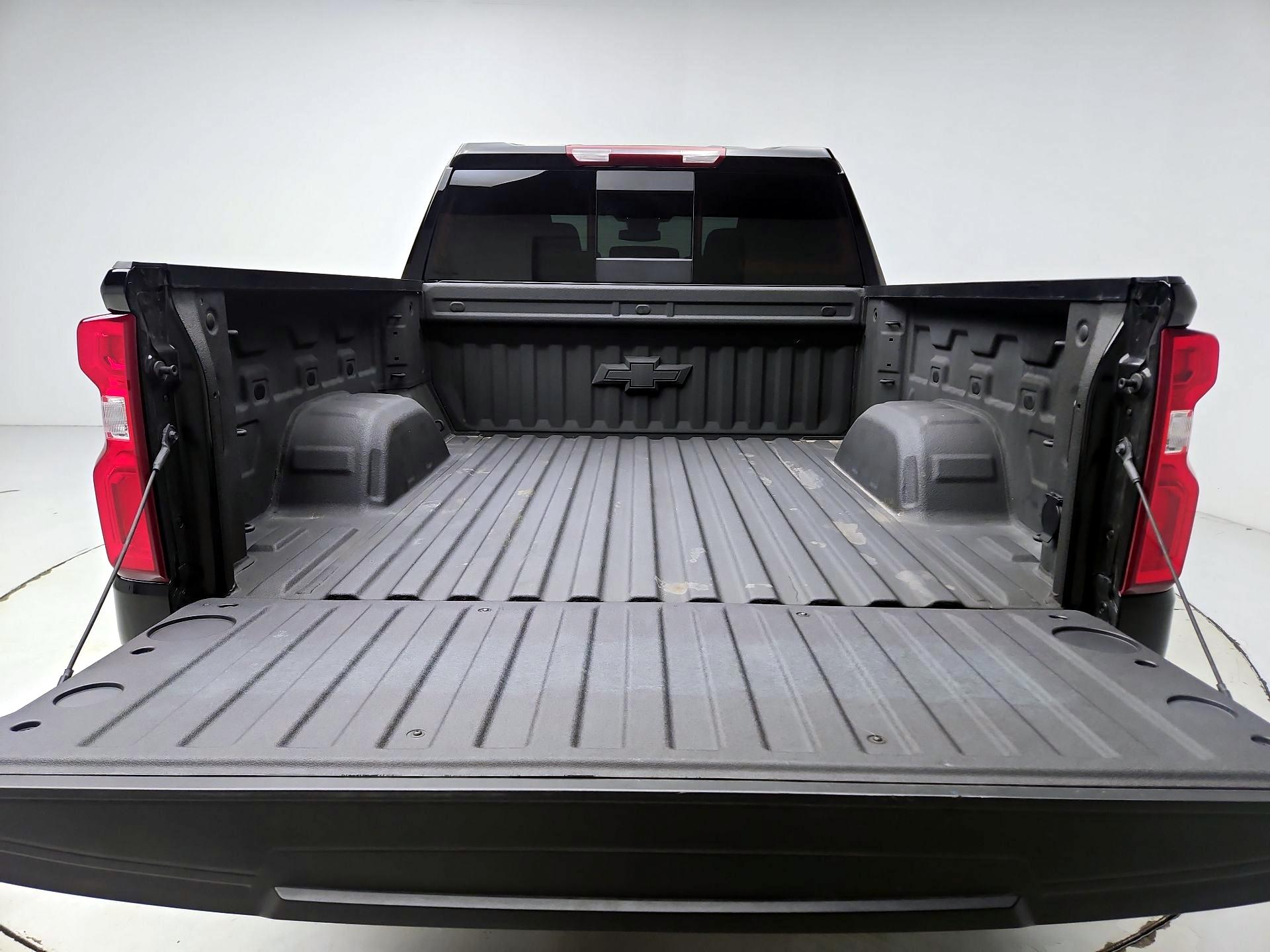 Thumbnail: 2025 Chevrolet Silverado 1500 - 20
