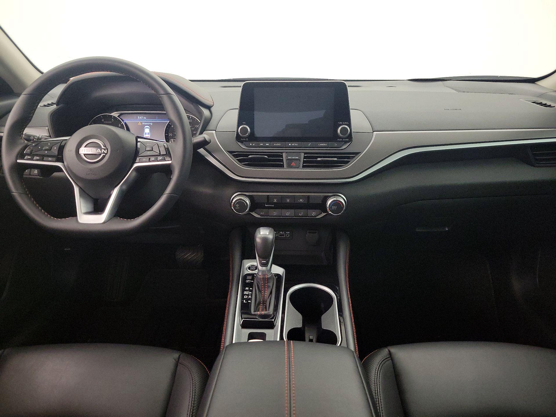 Thumbnail: 2025 Nissan Altima - 9