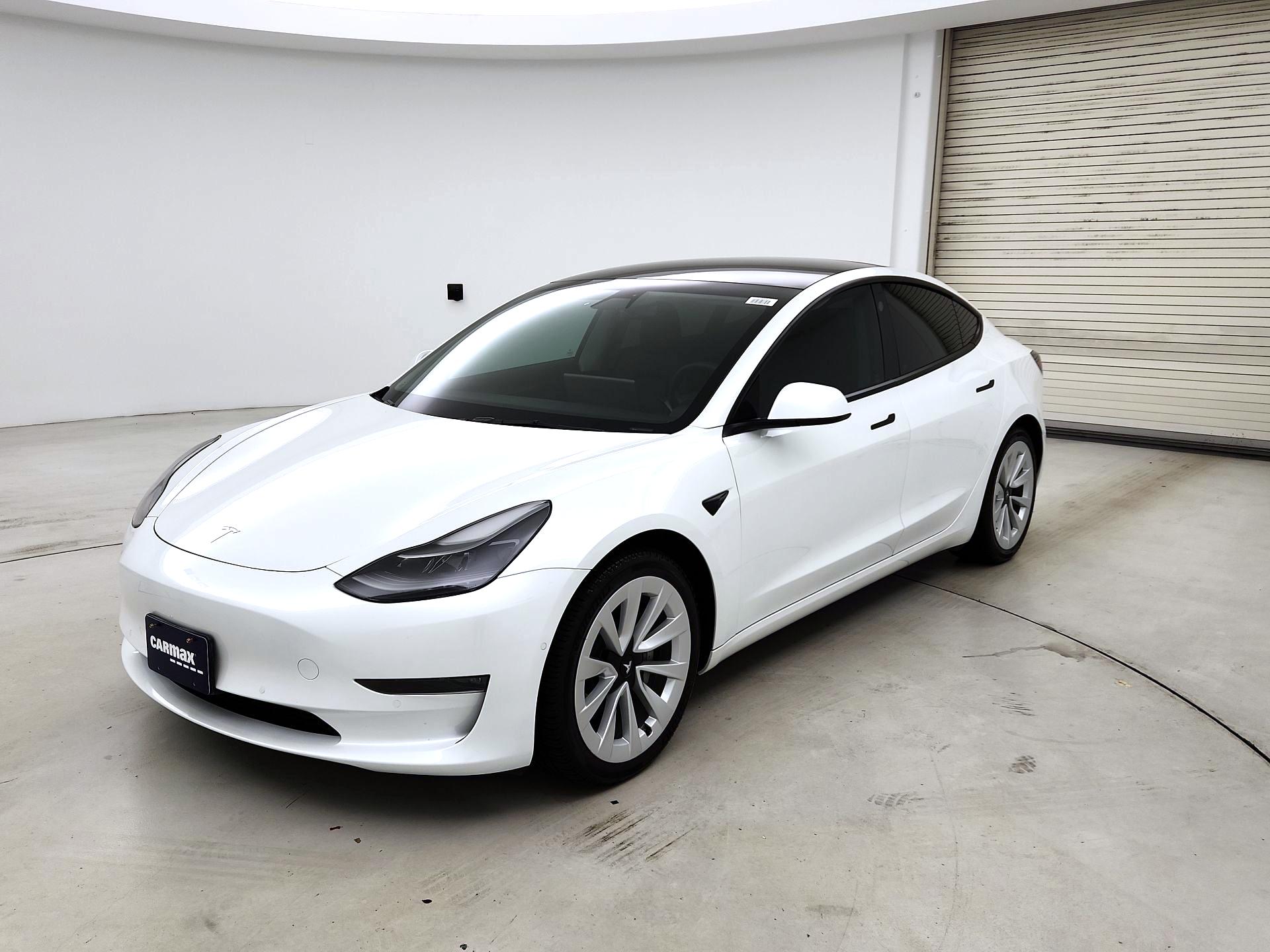 Thumbnail: 2022 Tesla Model 3 - 3