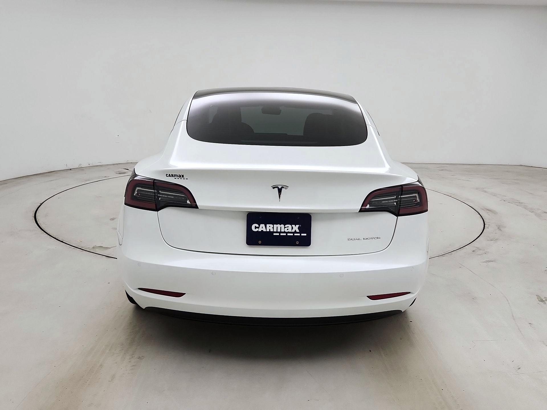 Thumbnail: 2022 Tesla Model 3 - 6
