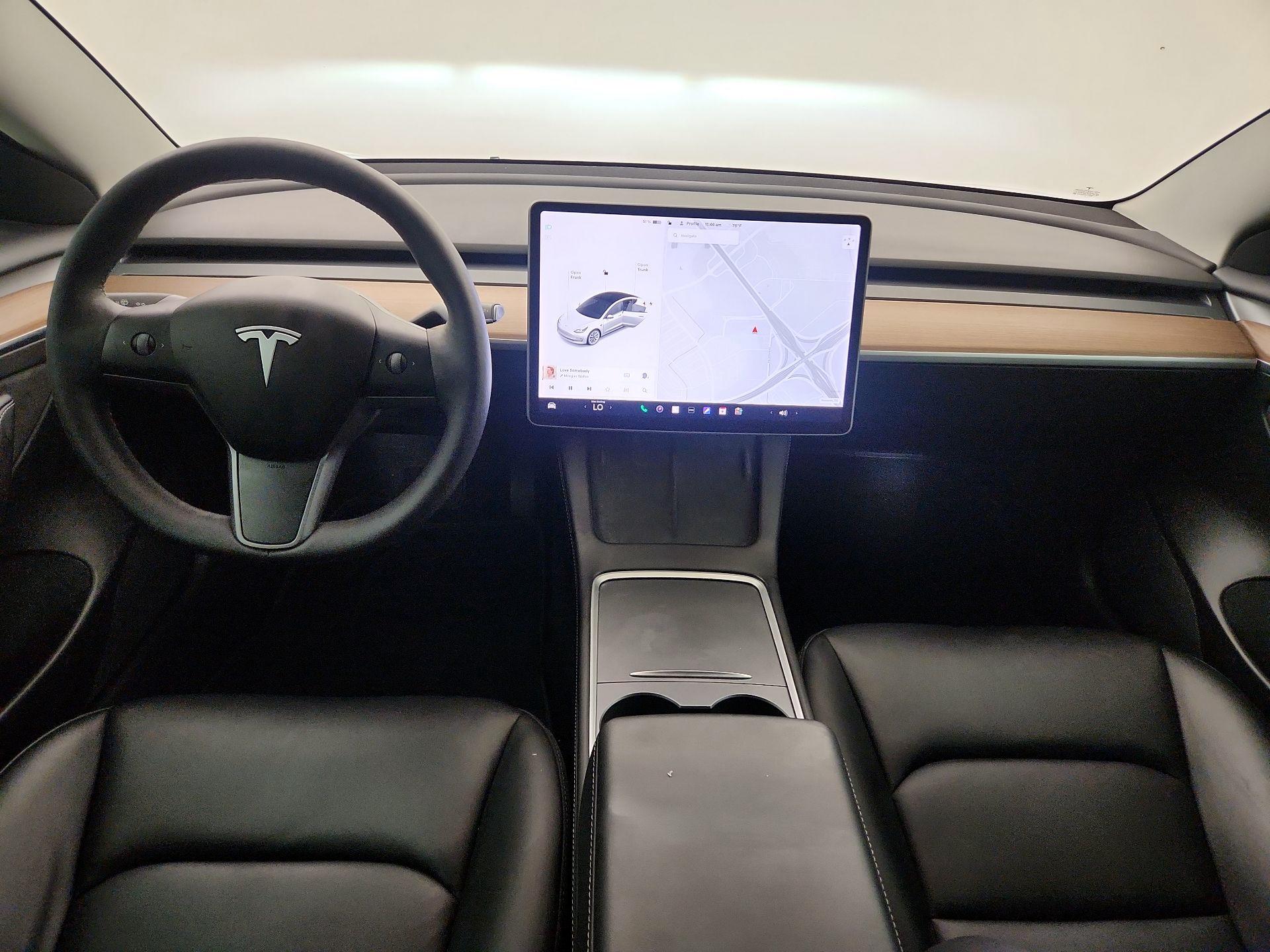 Thumbnail: 2022 Tesla Model 3 - 8