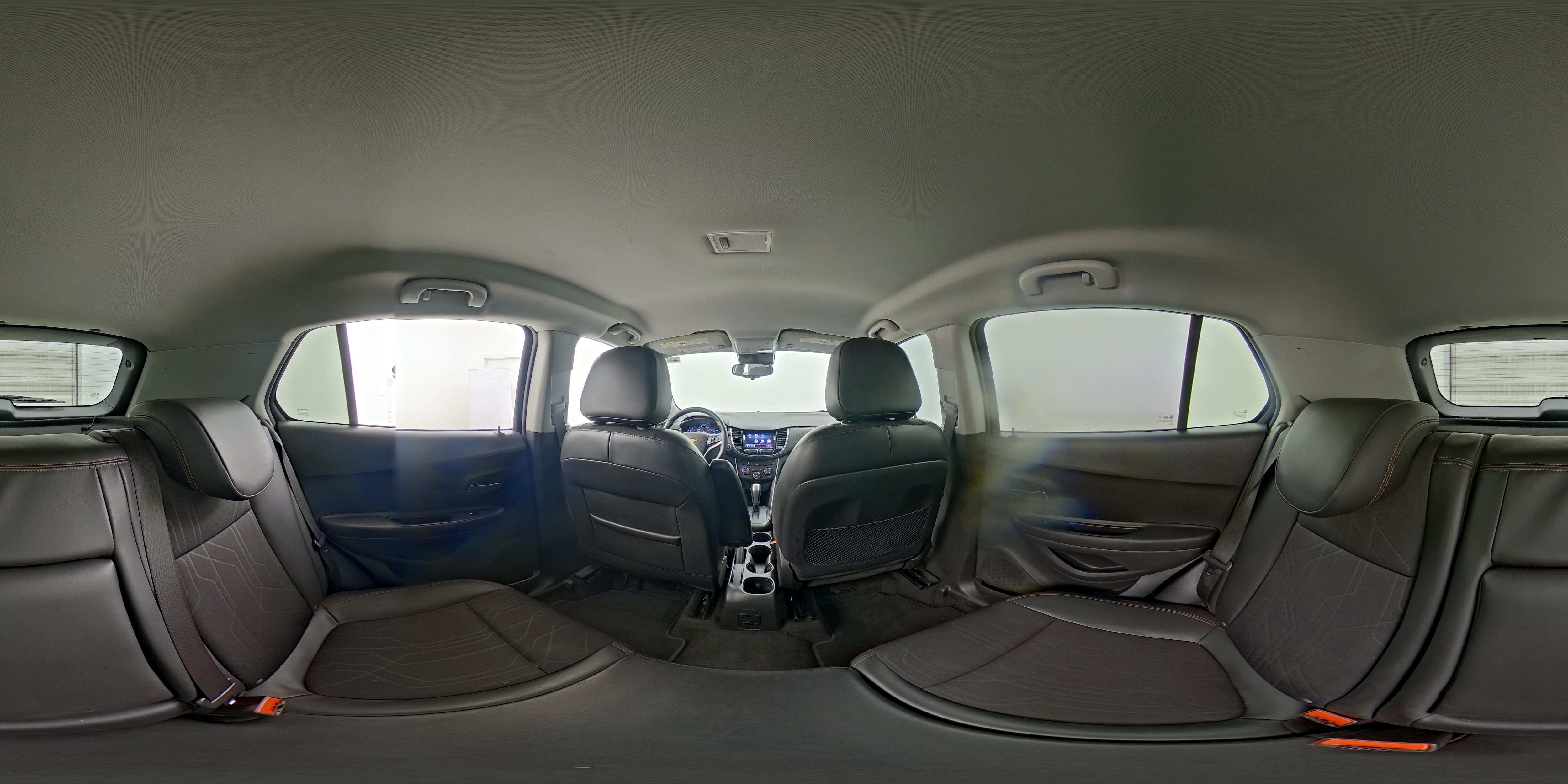 2020 Chevrolet Trax LT - Photo 26
