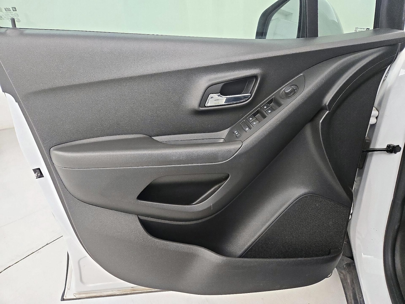 2020 Chevrolet Trax LT - Photo 13