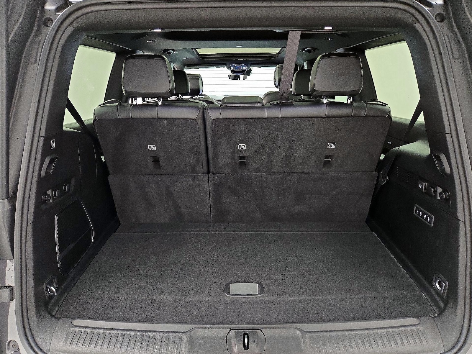 2023 Jeep Wagoneer Series II - Photo 24