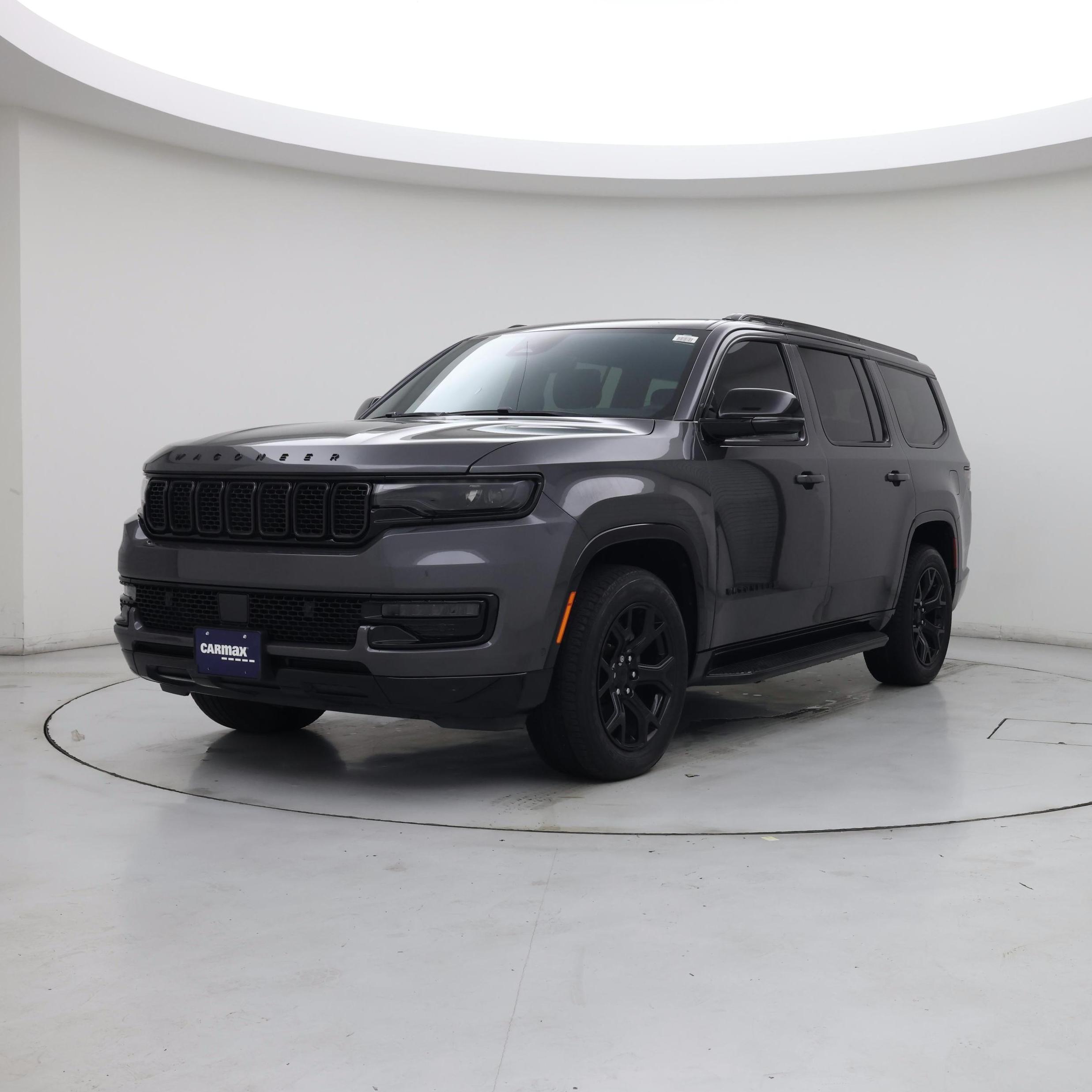 Thumbnail: 2023 Jeep Wagoneer - 4