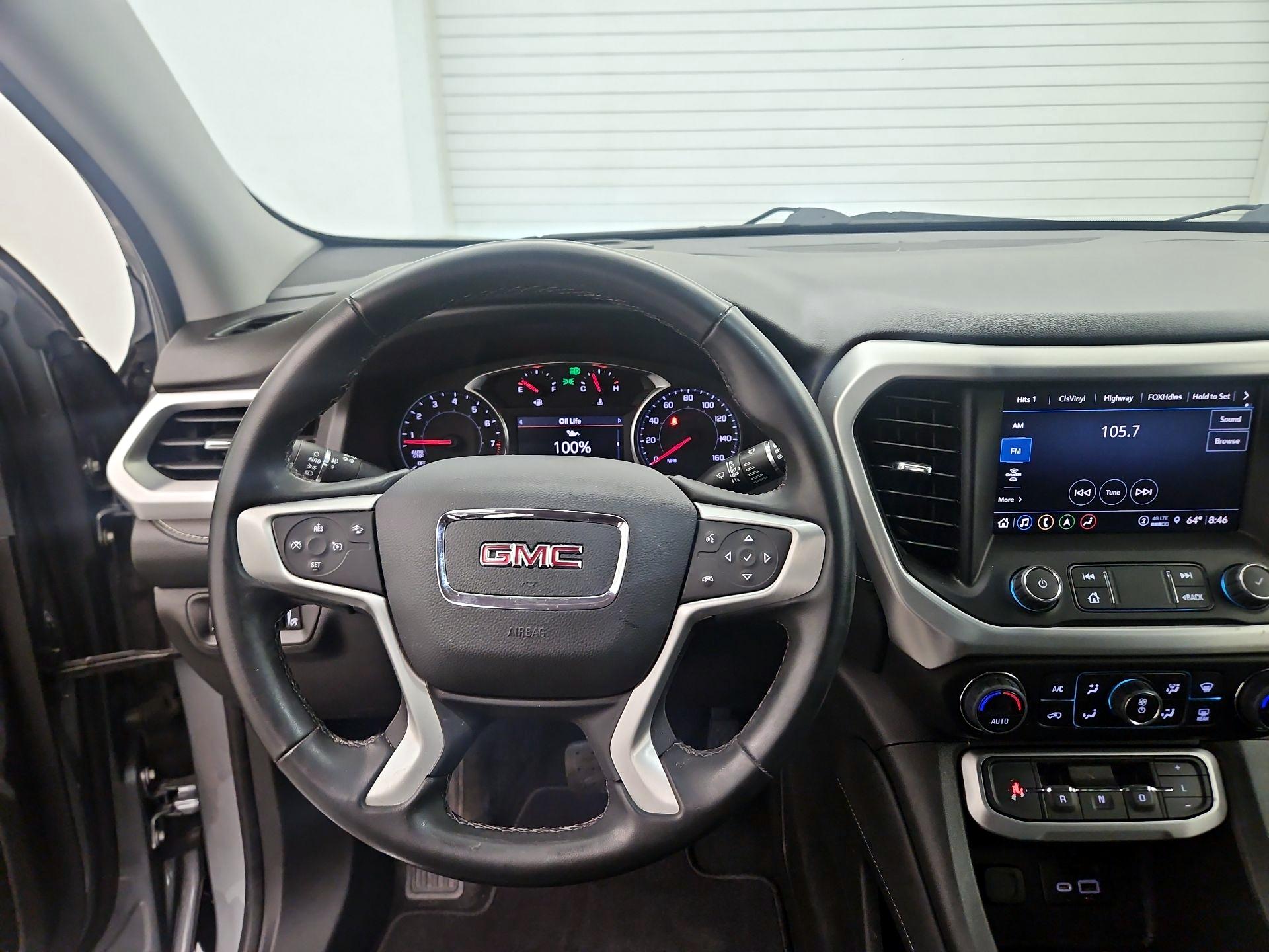 Thumbnail: 2023 GMC Acadia - 10