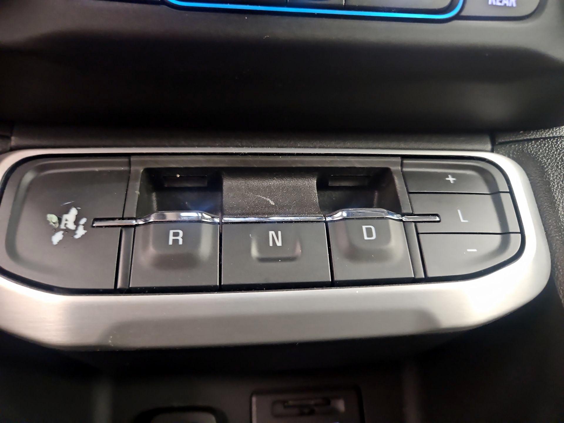 Thumbnail: 2023 GMC Acadia - 17