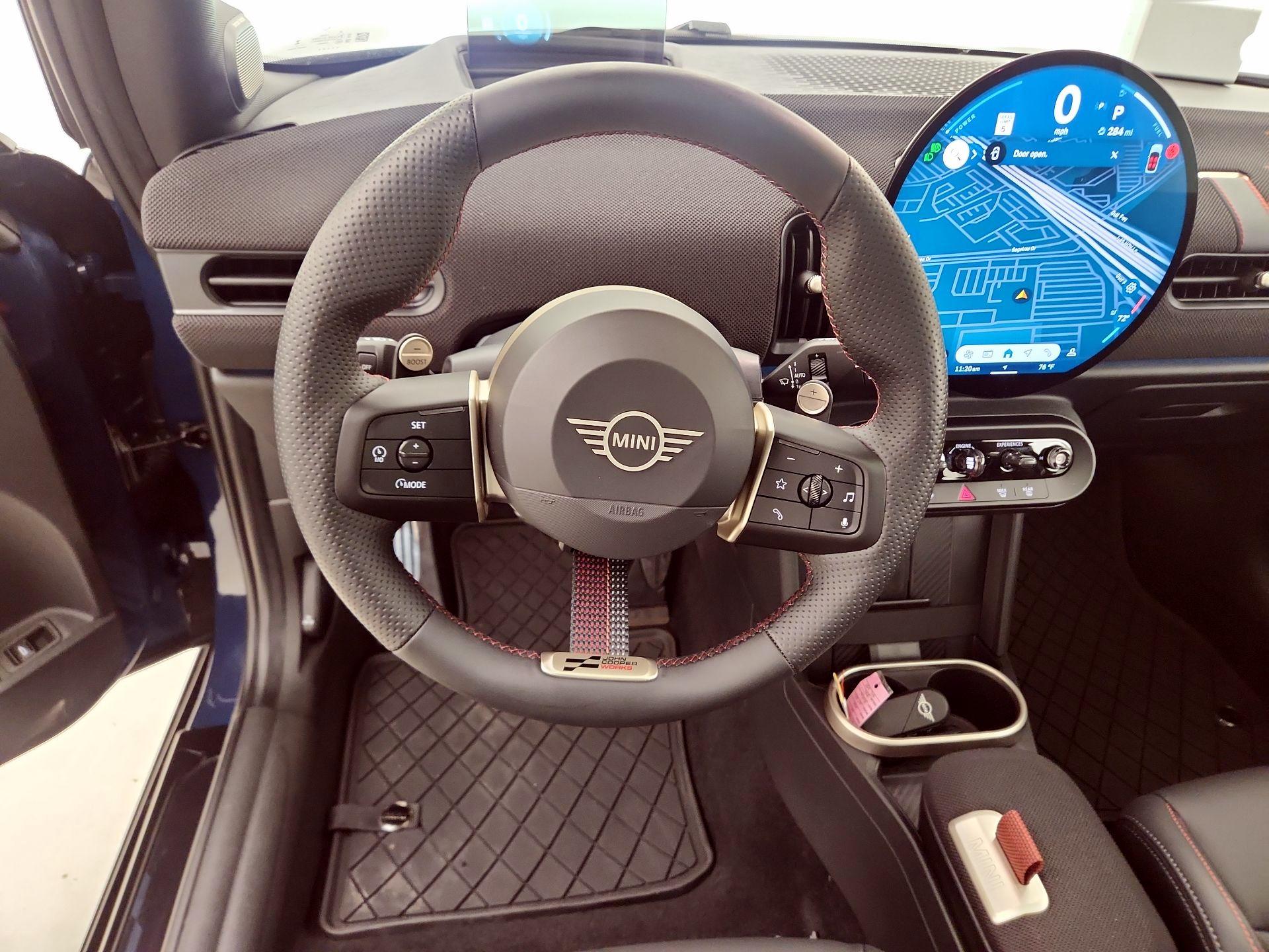 Thumbnail: 2025 MINI Cooper Hardtop - 10