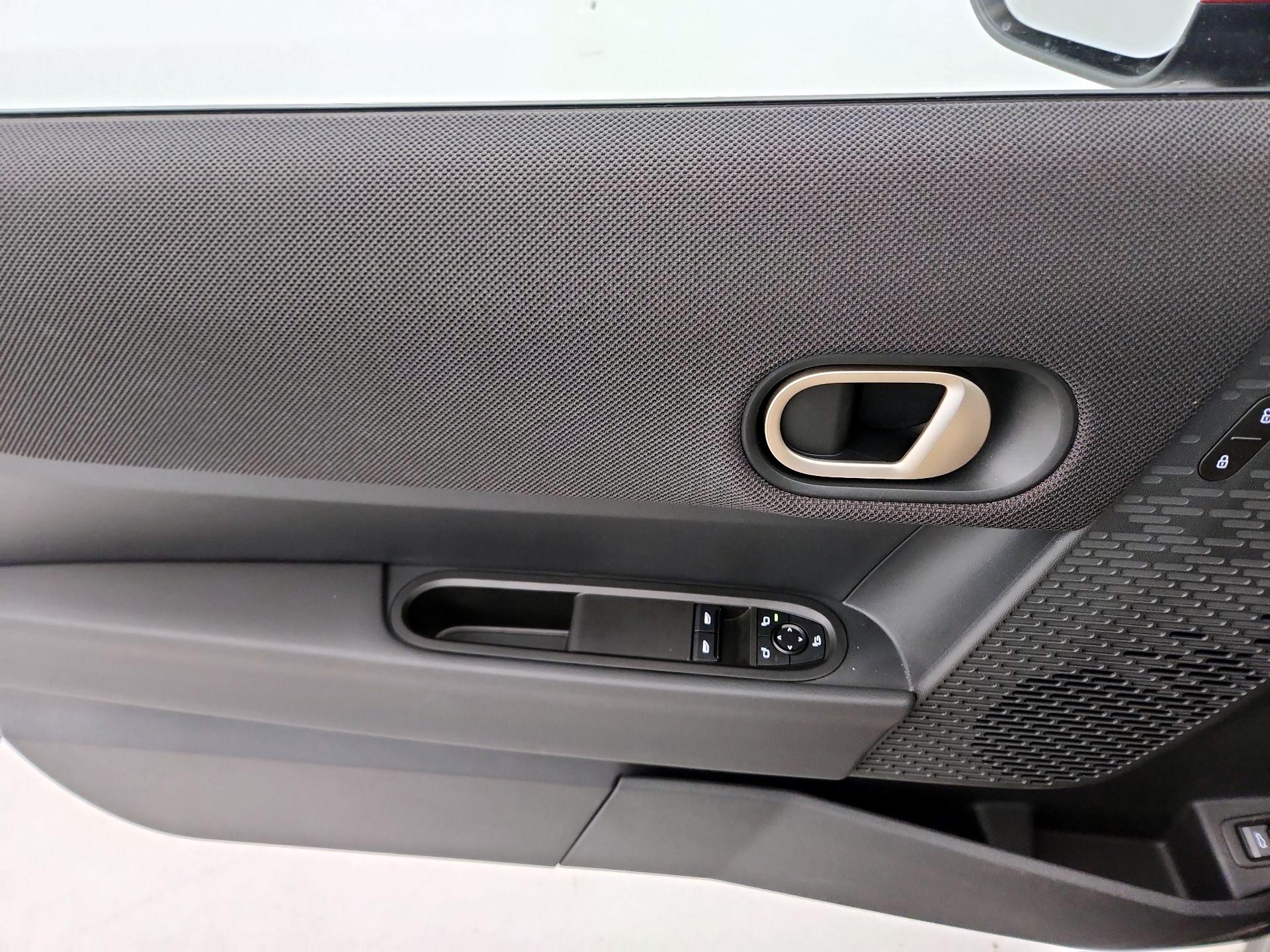 Thumbnail: 2025 MINI Cooper Hardtop - 12