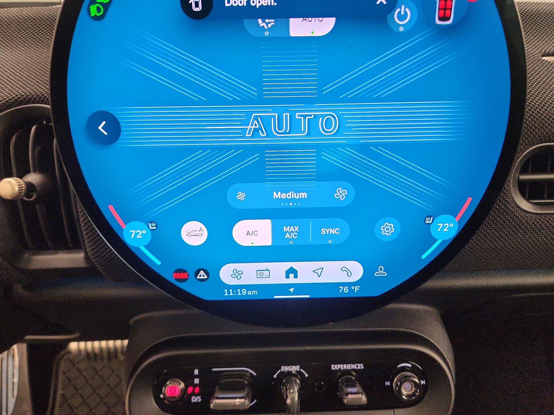 Thumbnail: 2025 MINI Cooper Hardtop - 17