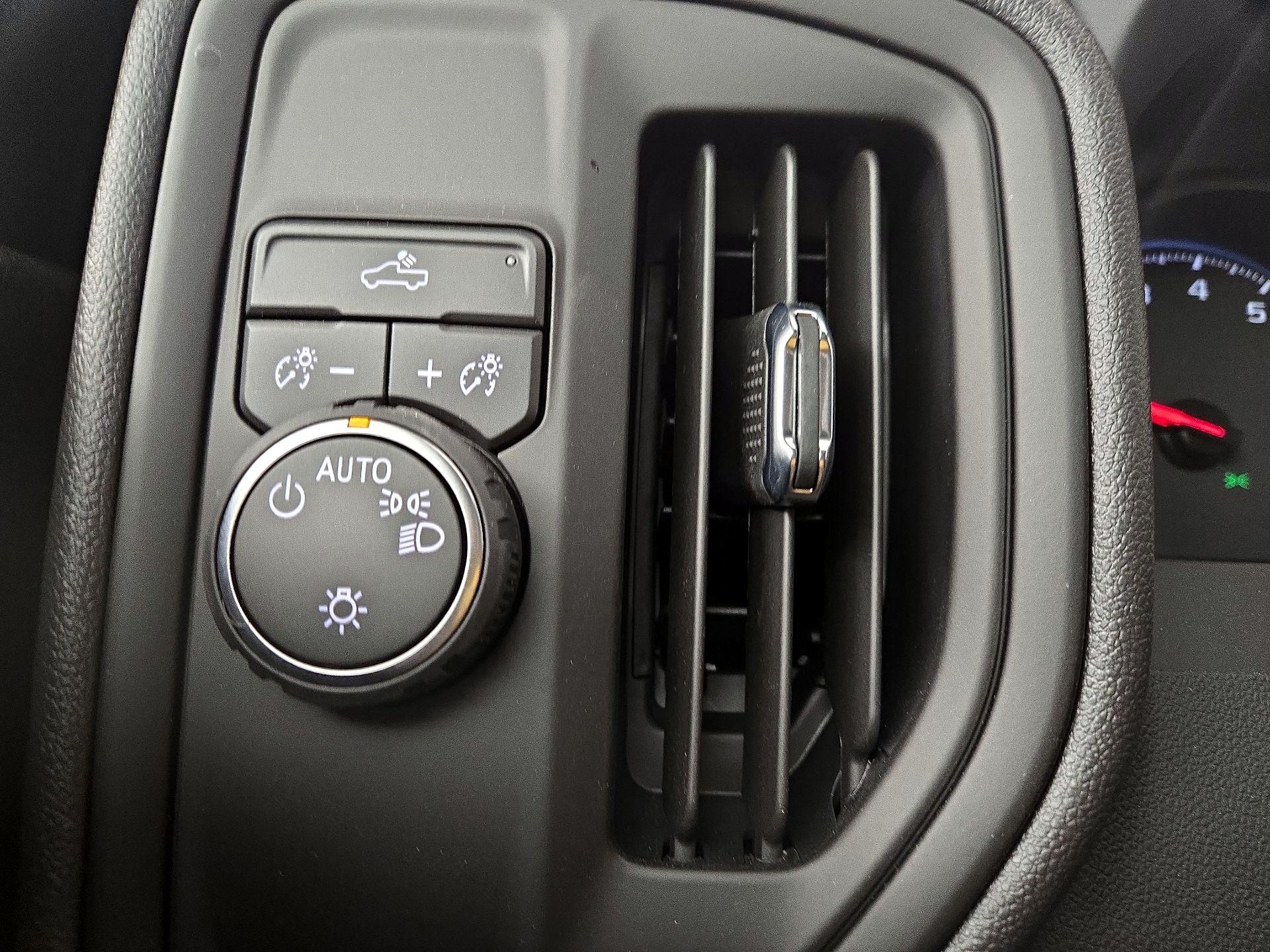 Thumbnail: 2026 Chevrolet Silverado 1500 - 13