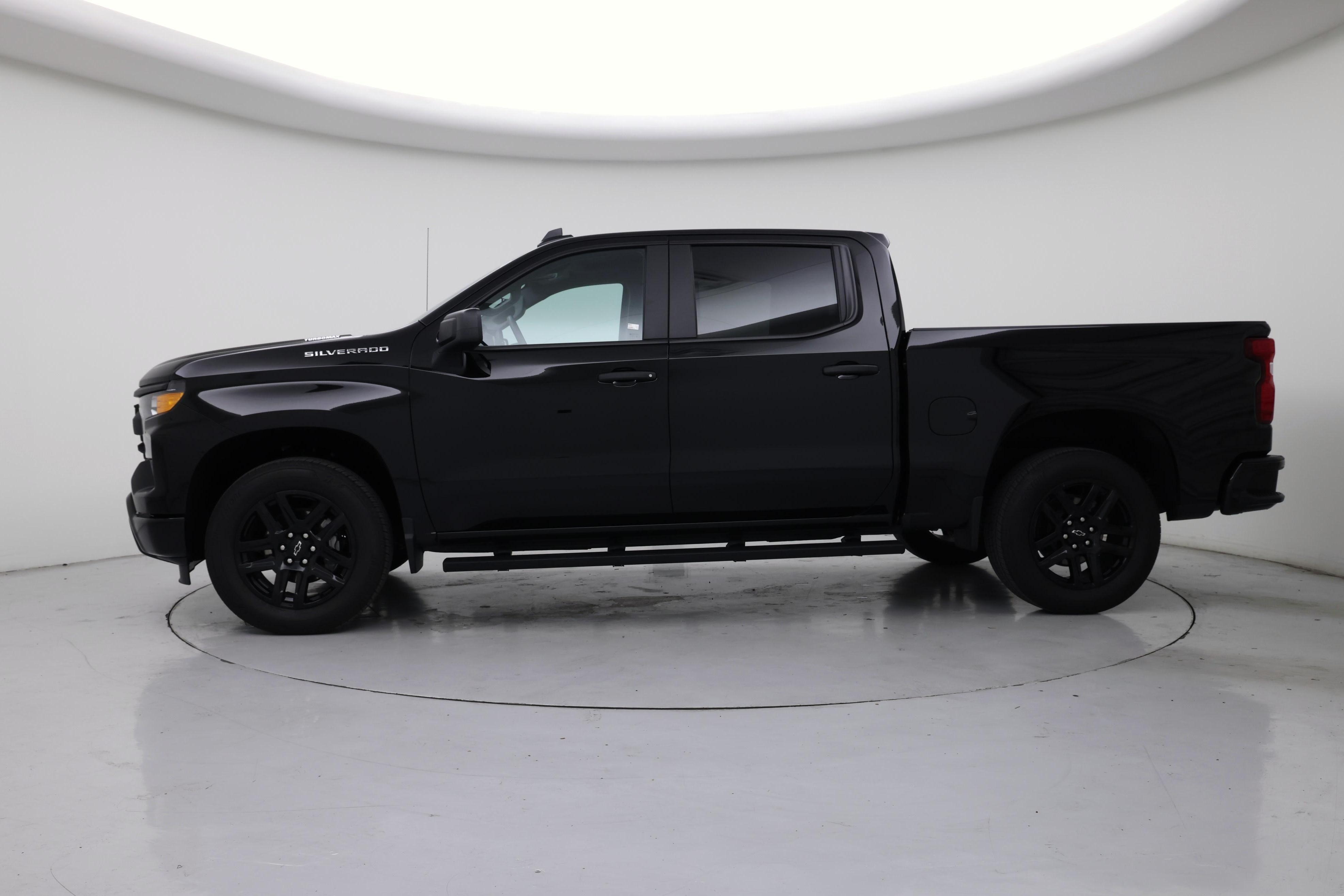 Thumbnail: 2026 Chevrolet Silverado 1500 - 3