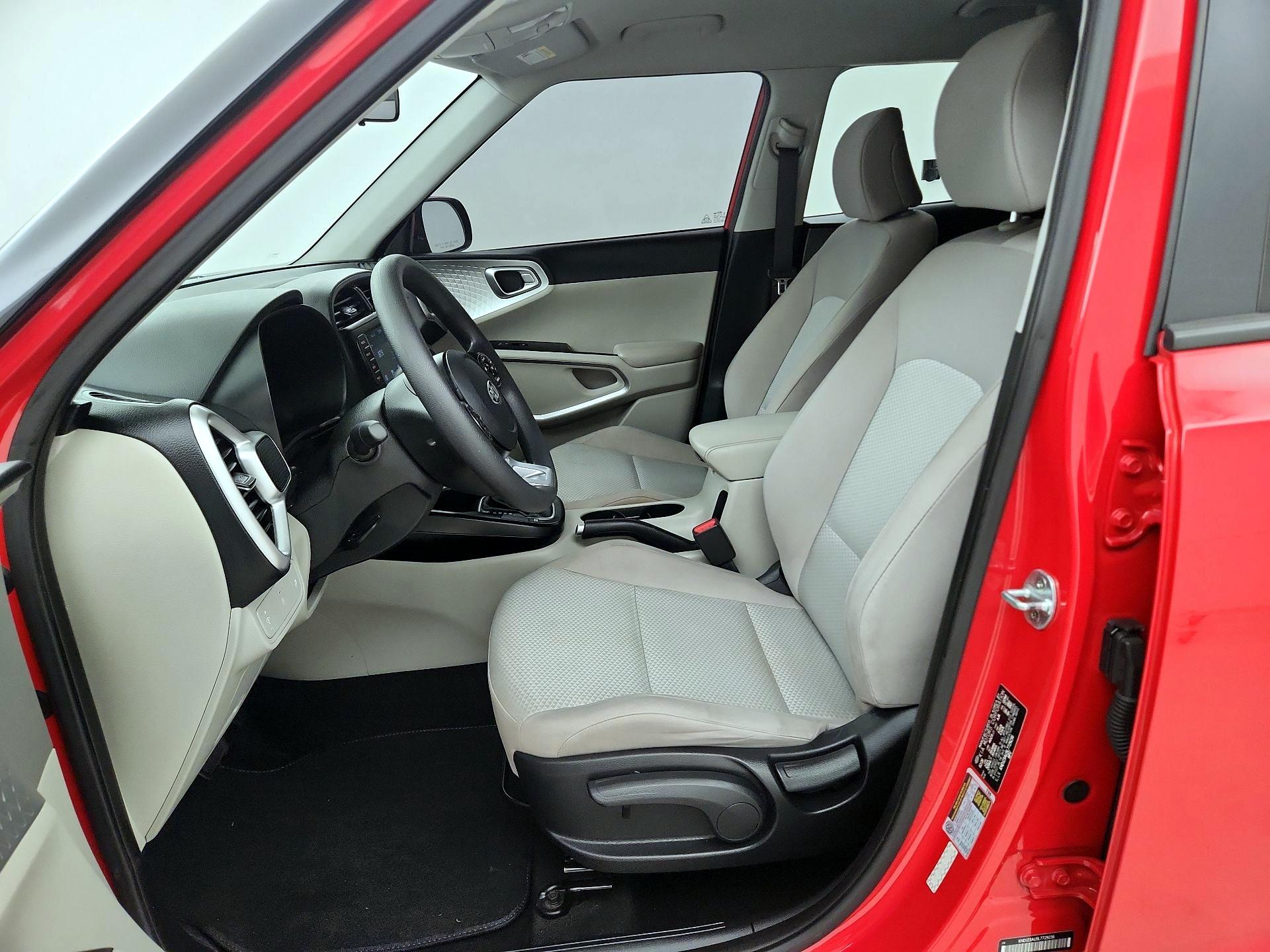 Thumbnail: 2020 Kia Soul - 9