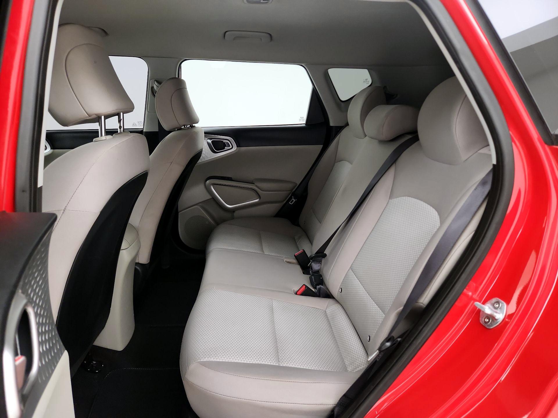 Thumbnail: 2020 Kia Soul - 17