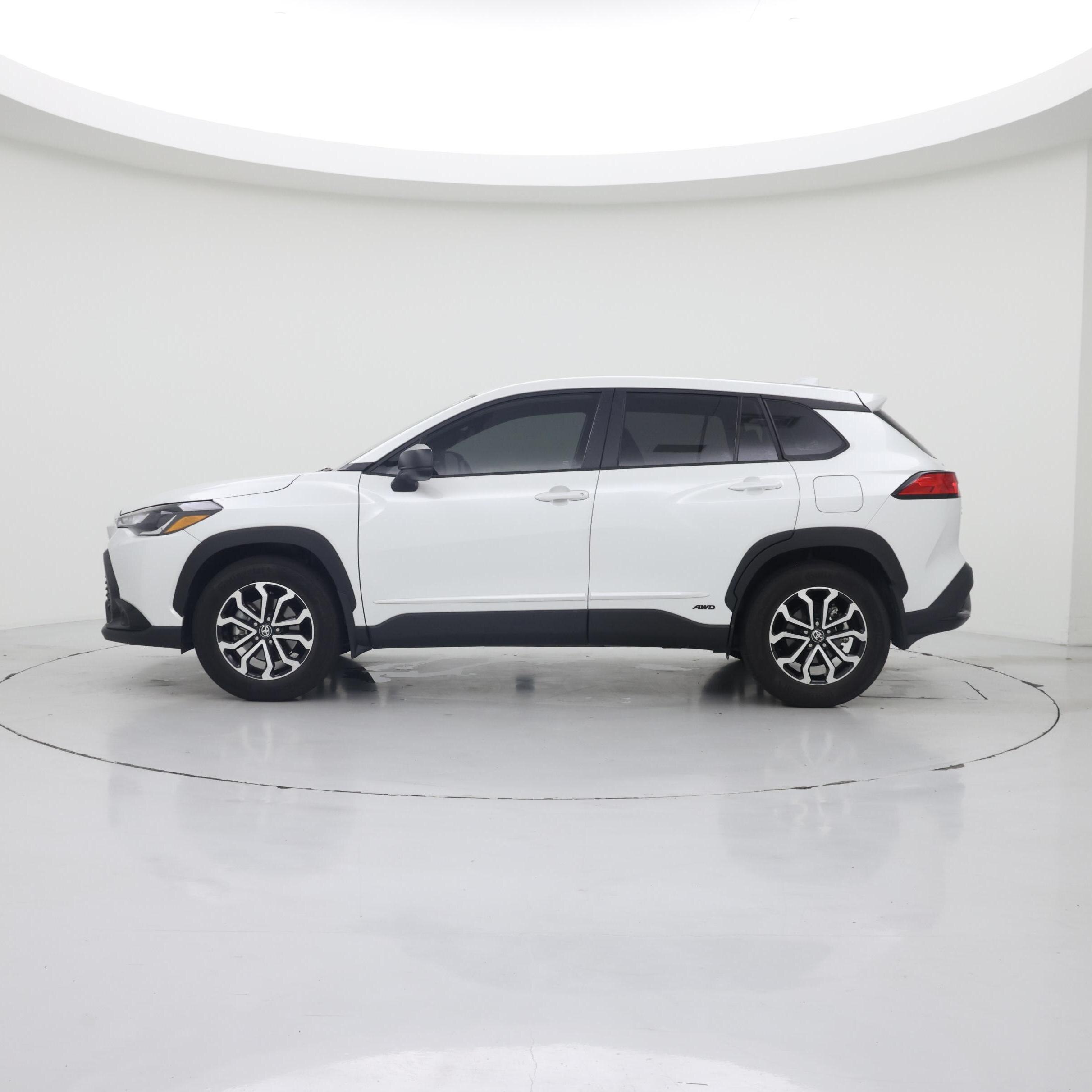 Thumbnail: 2024 Toyota Corolla Cross - 3