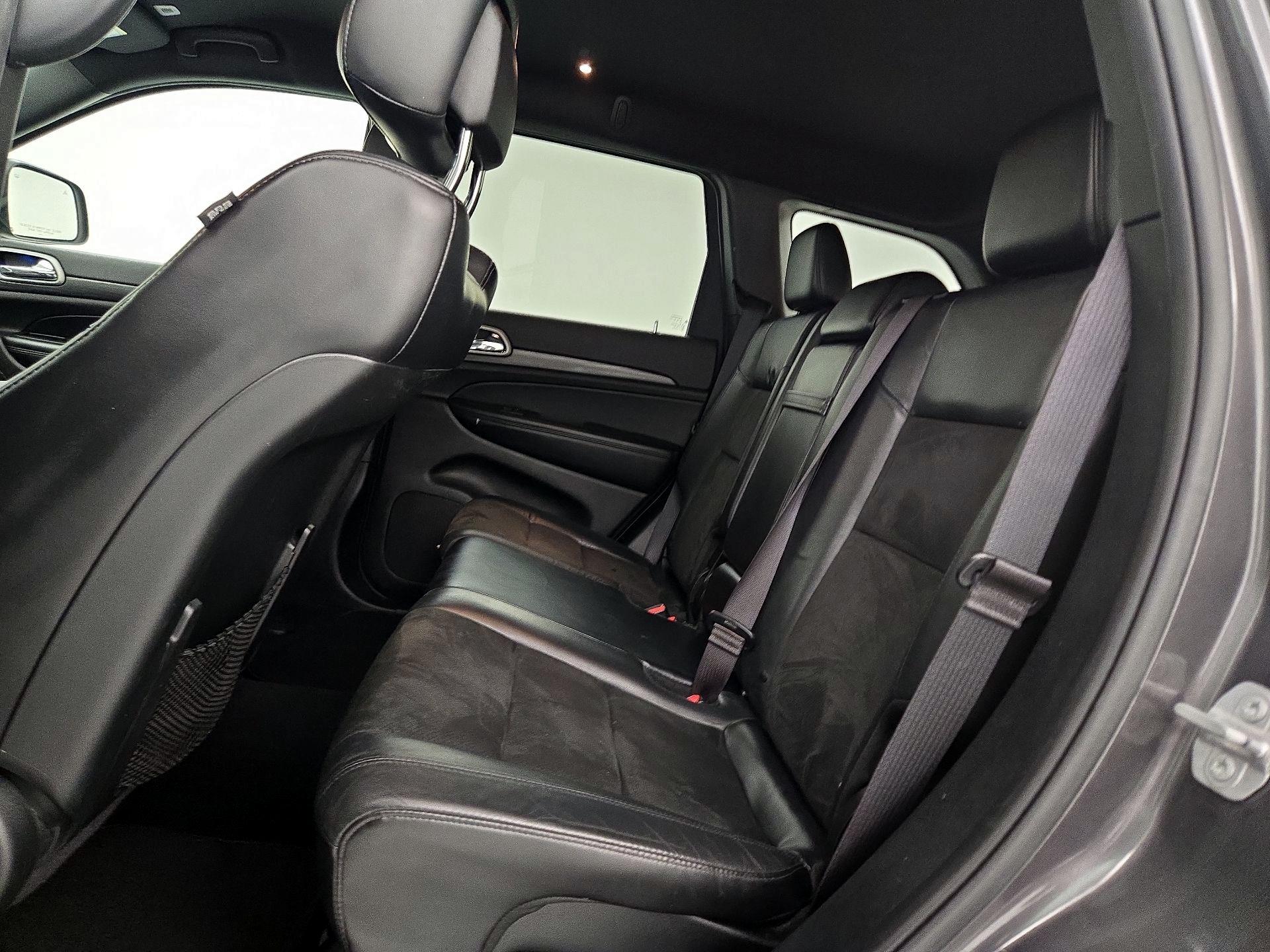 Thumbnail: 2019 Jeep Grand Cherokee - 20