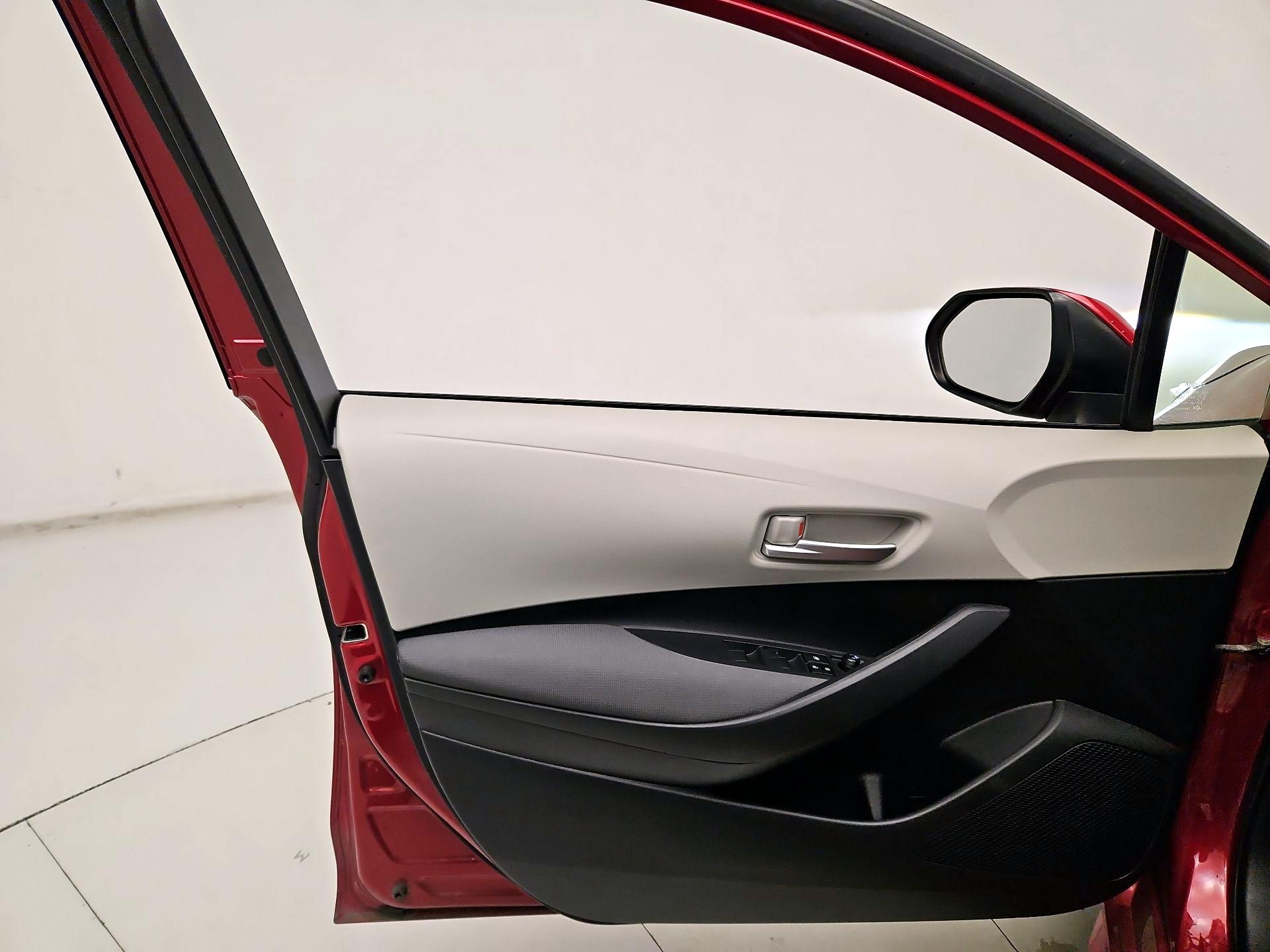 Thumbnail: 2020 Toyota Corolla - 12