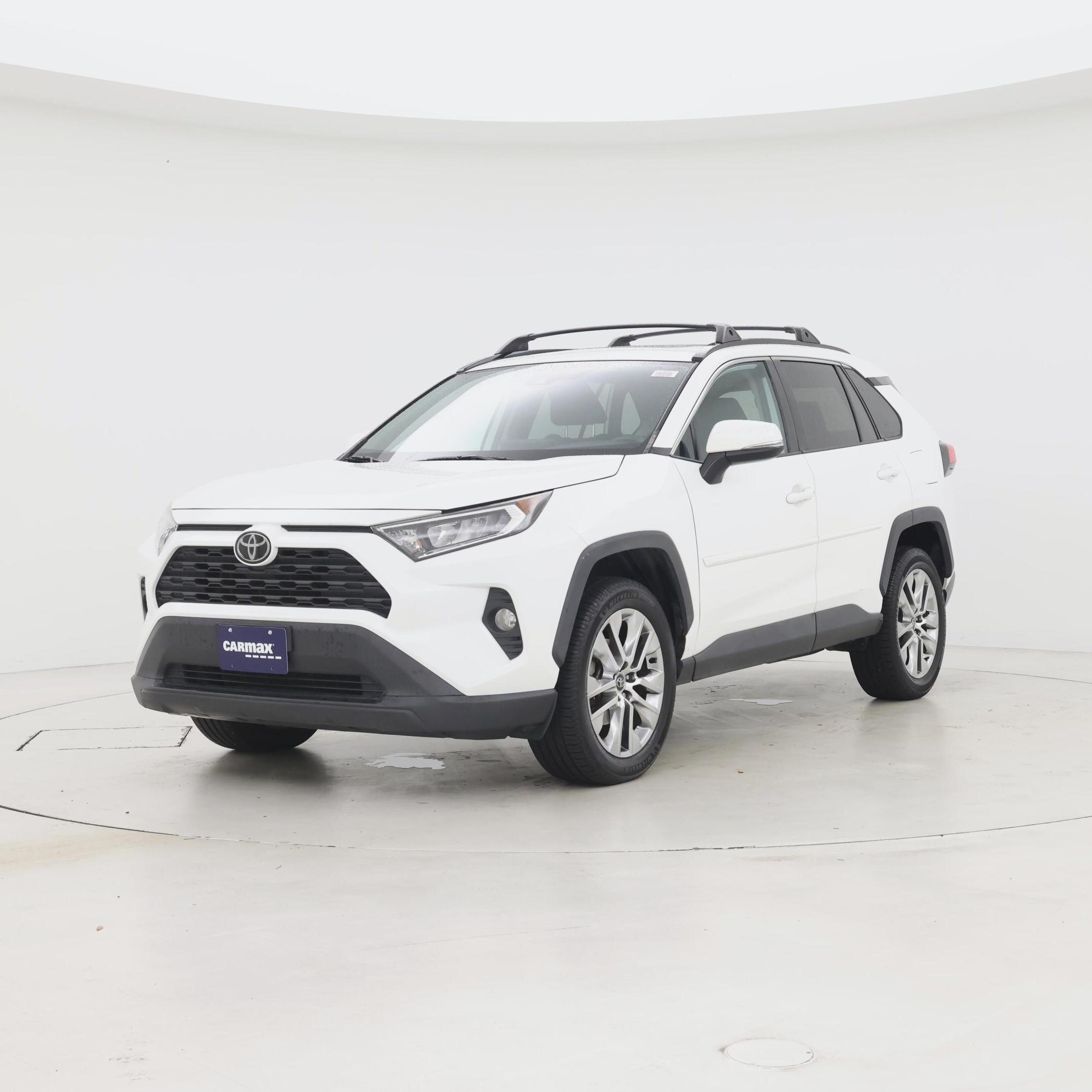 Thumbnail: 2020 Toyota RAV4 - 4