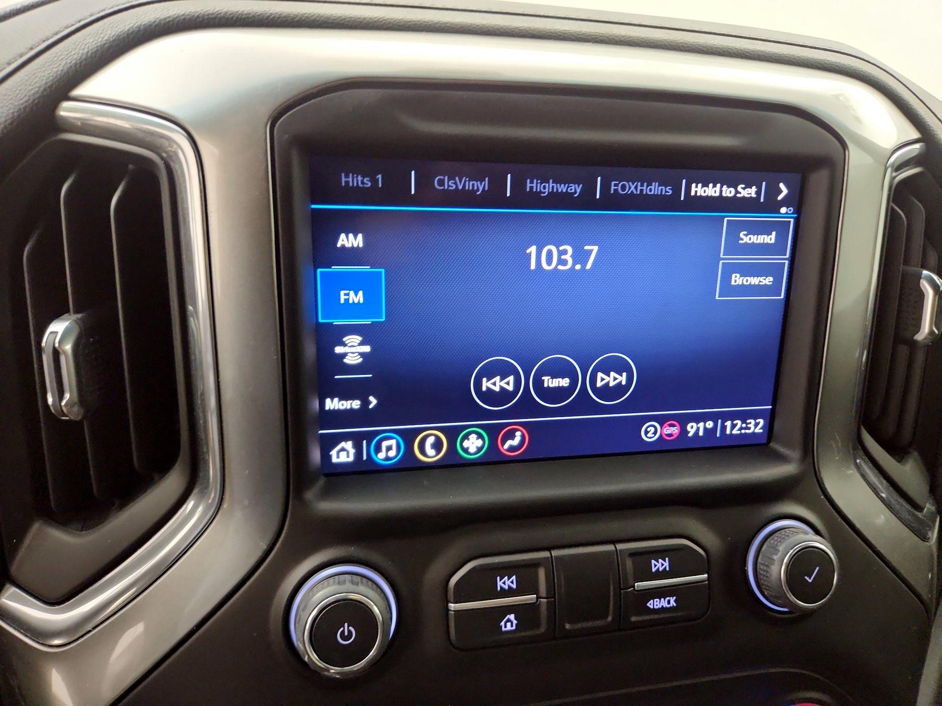 Thumbnail: 2022 Chevrolet Silverado 1500 - 15