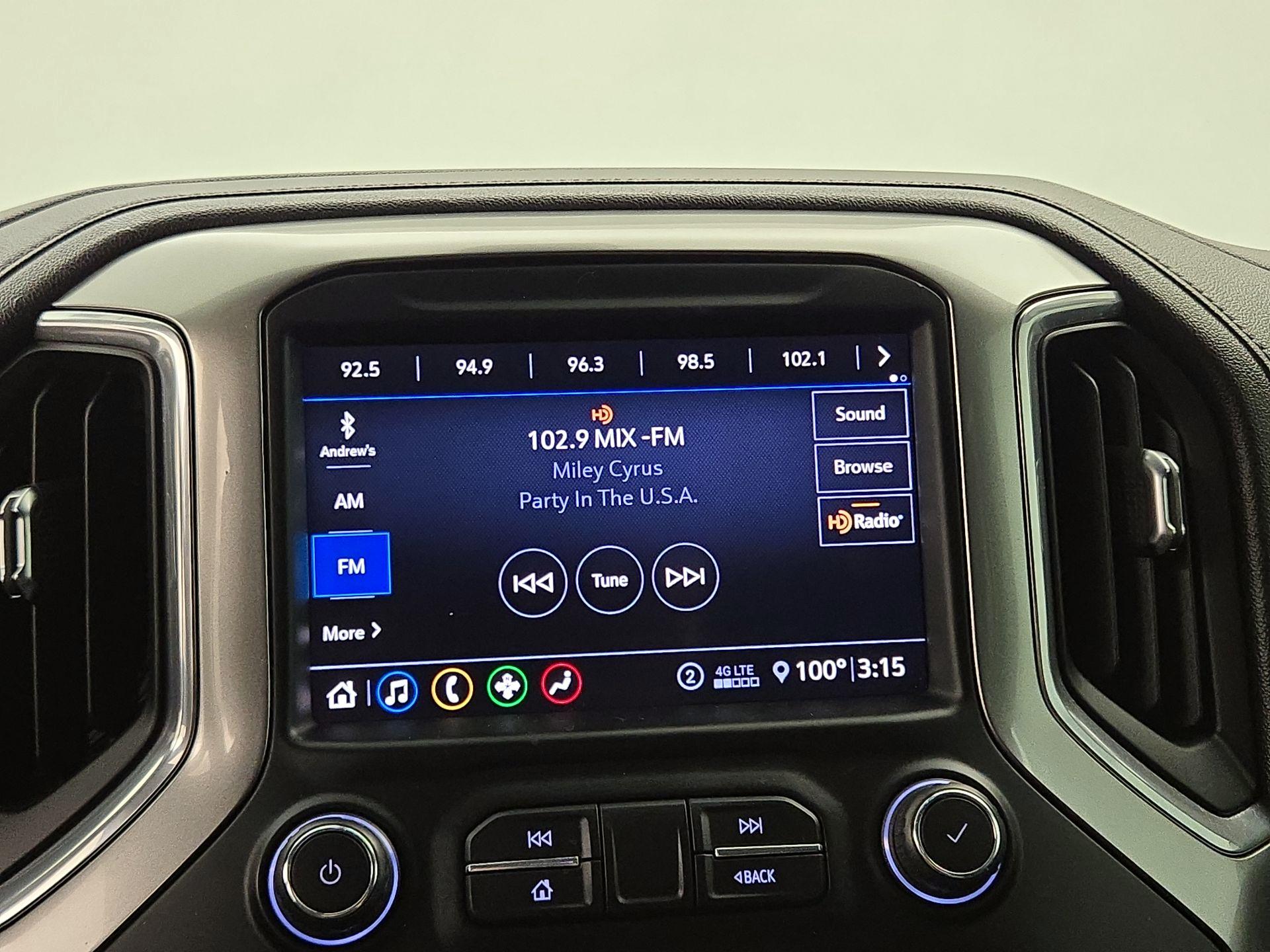 Thumbnail: 2020 Chevrolet Silverado 1500 - 15