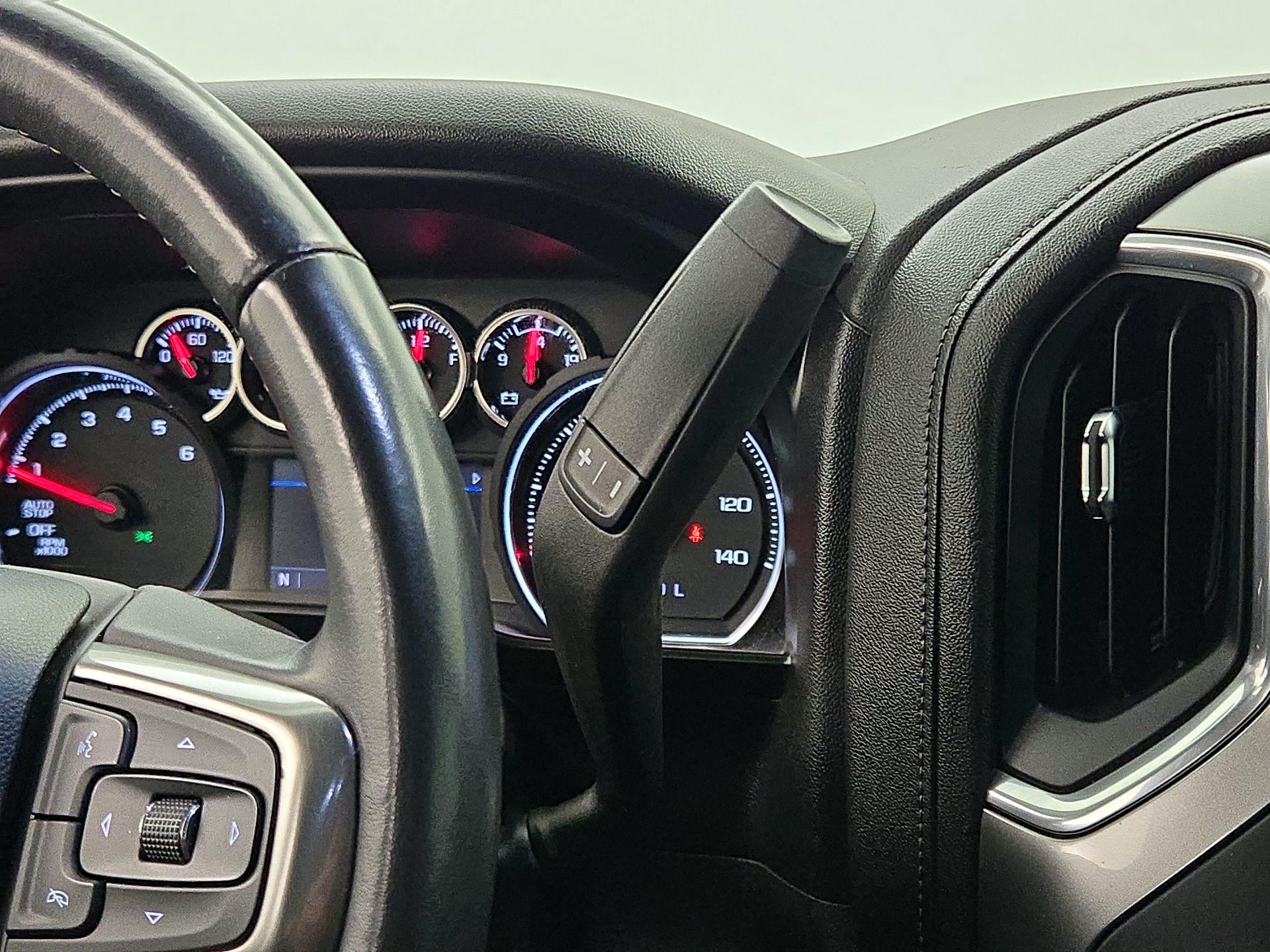 Thumbnail: 2020 Chevrolet Silverado 1500 - 17