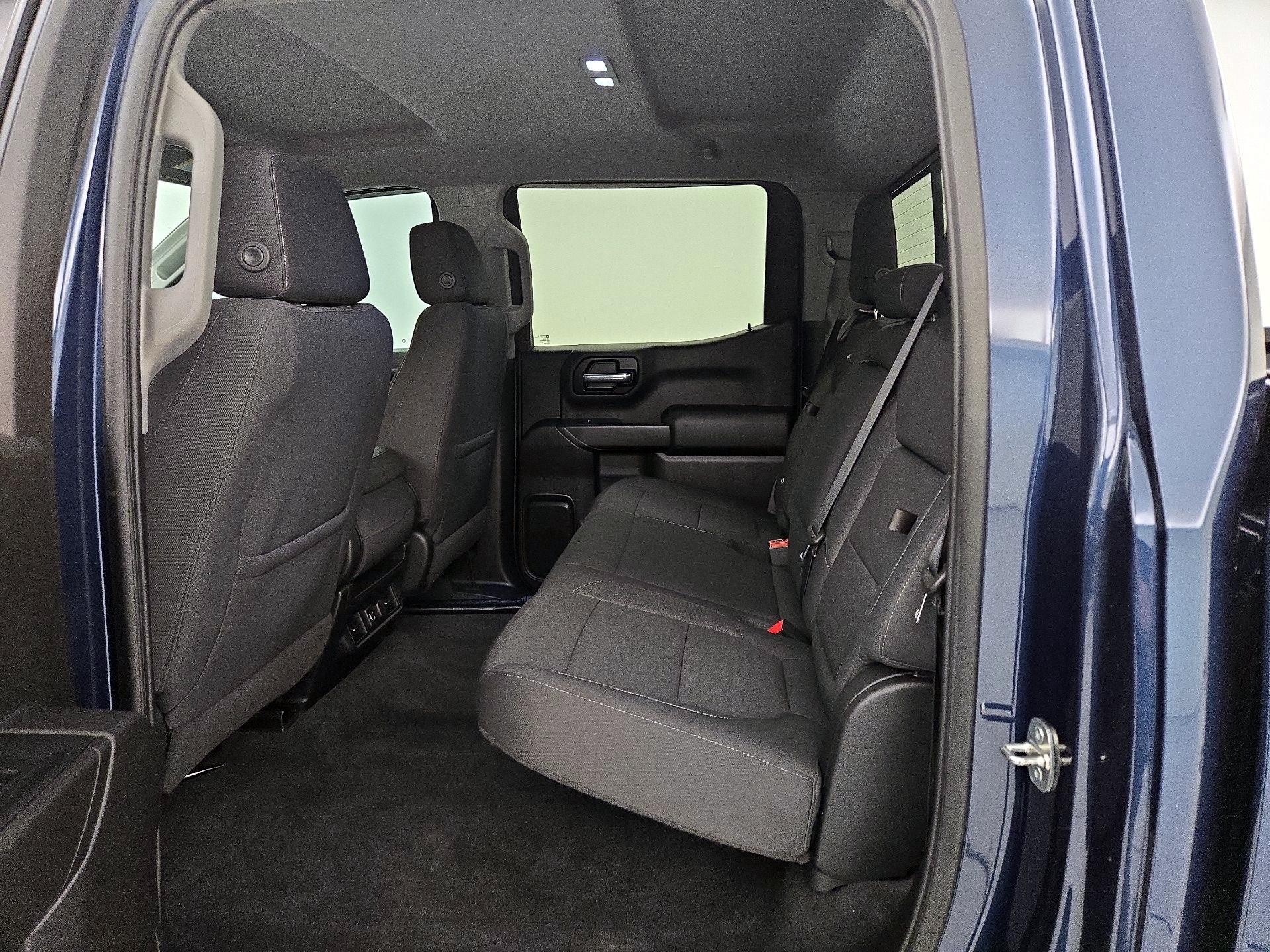 Thumbnail: 2020 Chevrolet Silverado 1500 - 19