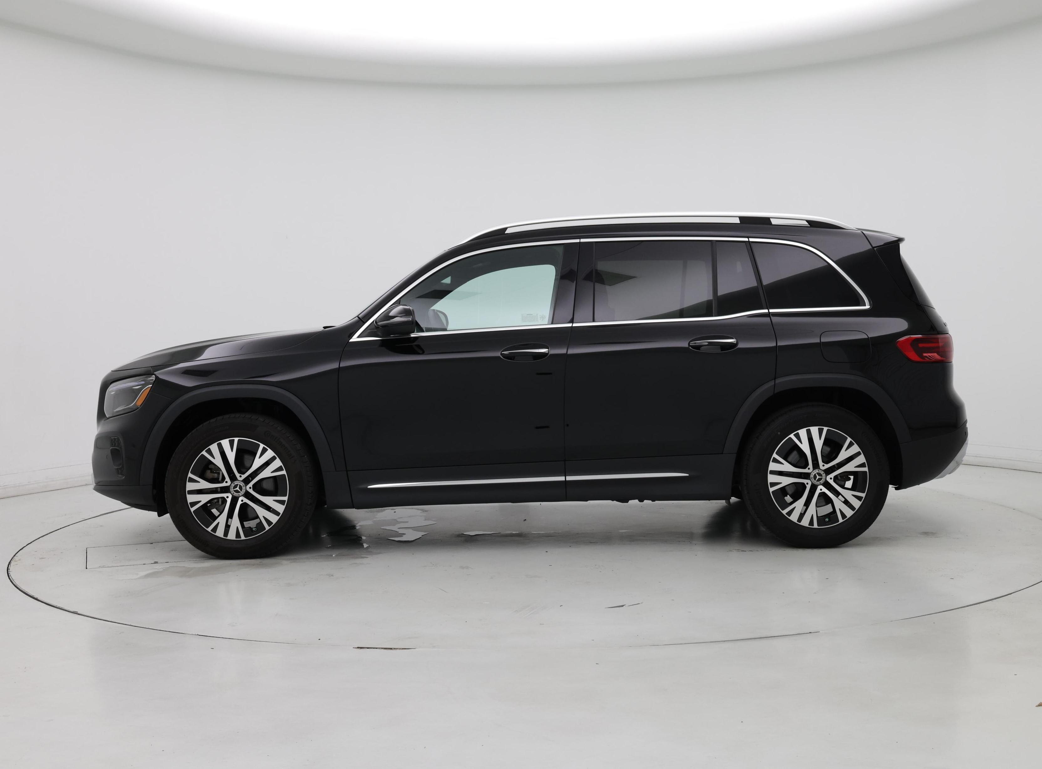 Thumbnail: 2024 Mercedes-Benz GLB - 3