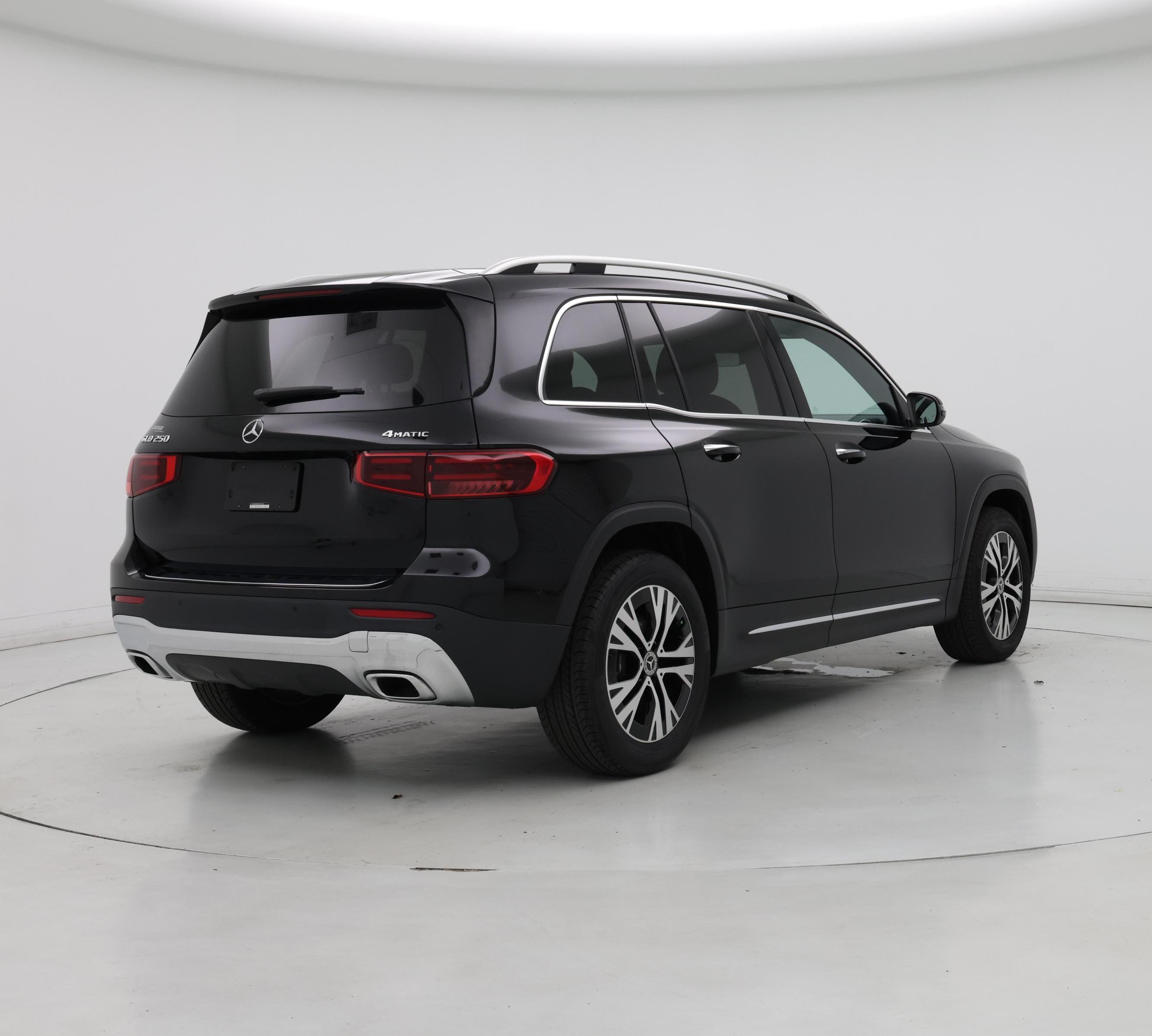 Thumbnail: 2024 Mercedes-Benz GLB - 8