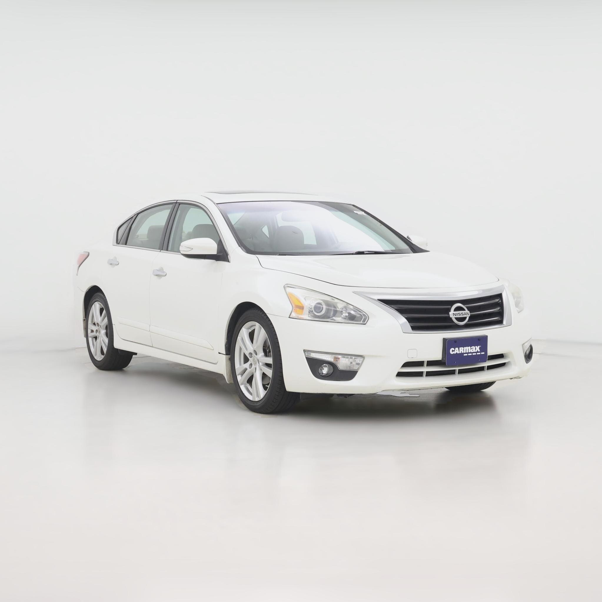 Thumbnail: 2014 Nissan Altima - 1