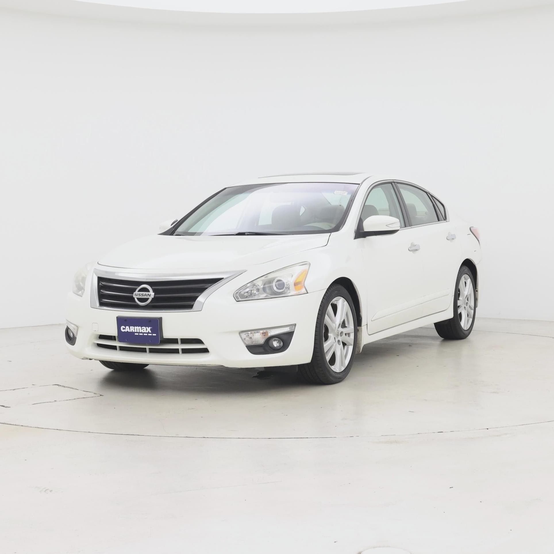 Thumbnail: 2014 Nissan Altima - 4