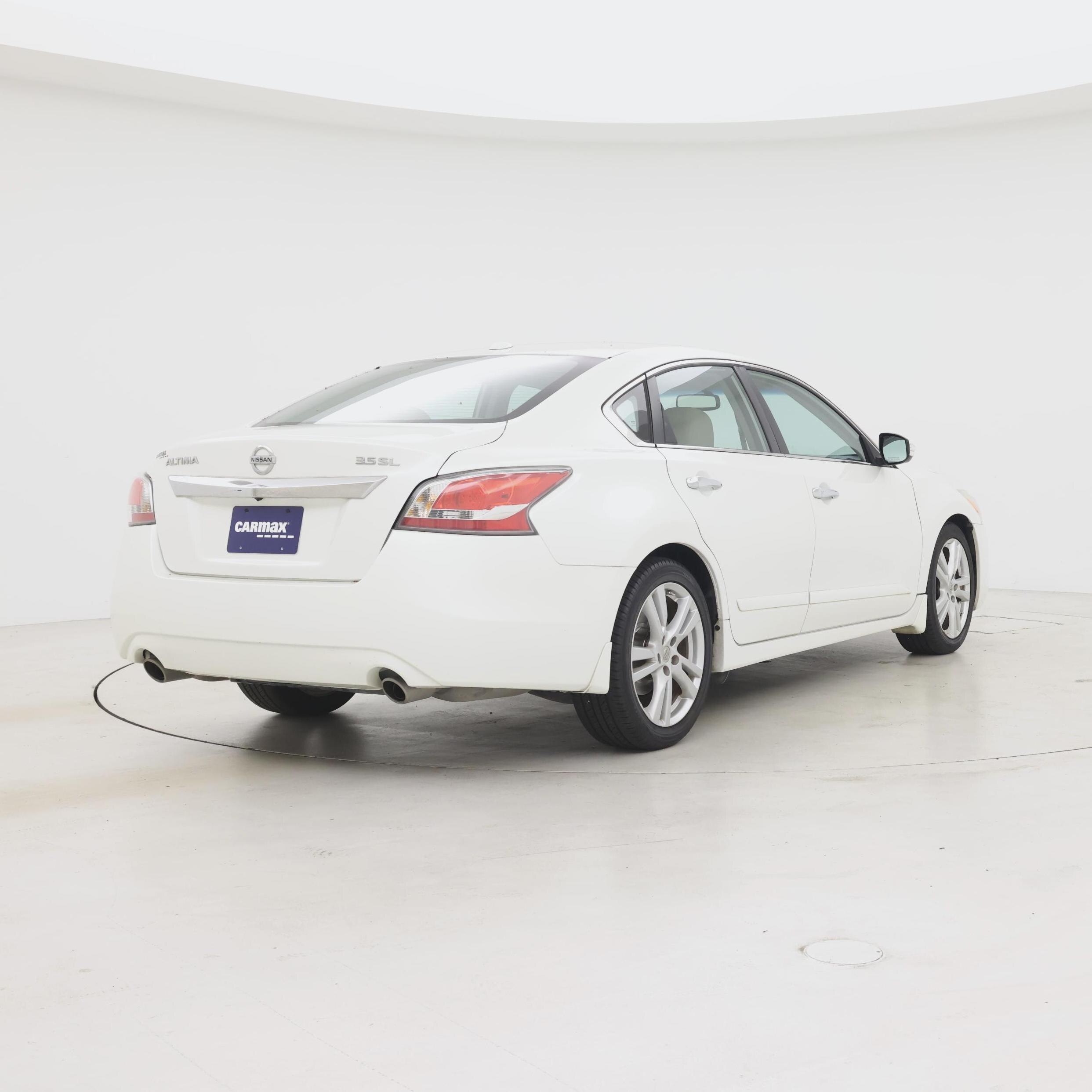 Thumbnail: 2014 Nissan Altima - 8