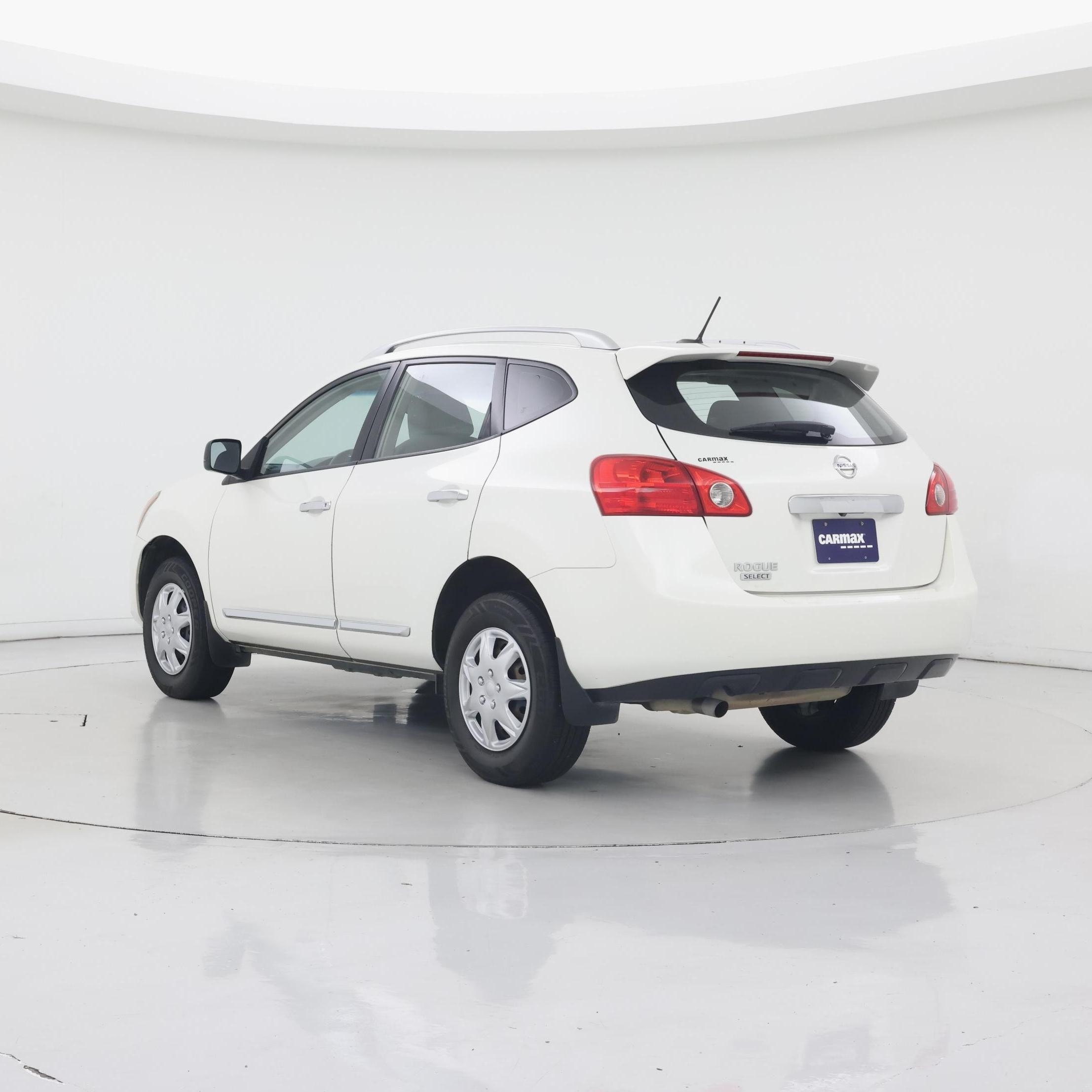 Thumbnail: 2015 Nissan Rogue - 2