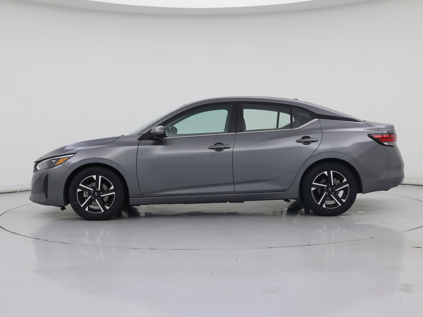 2024 Nissan Sentra SV - Photo 4