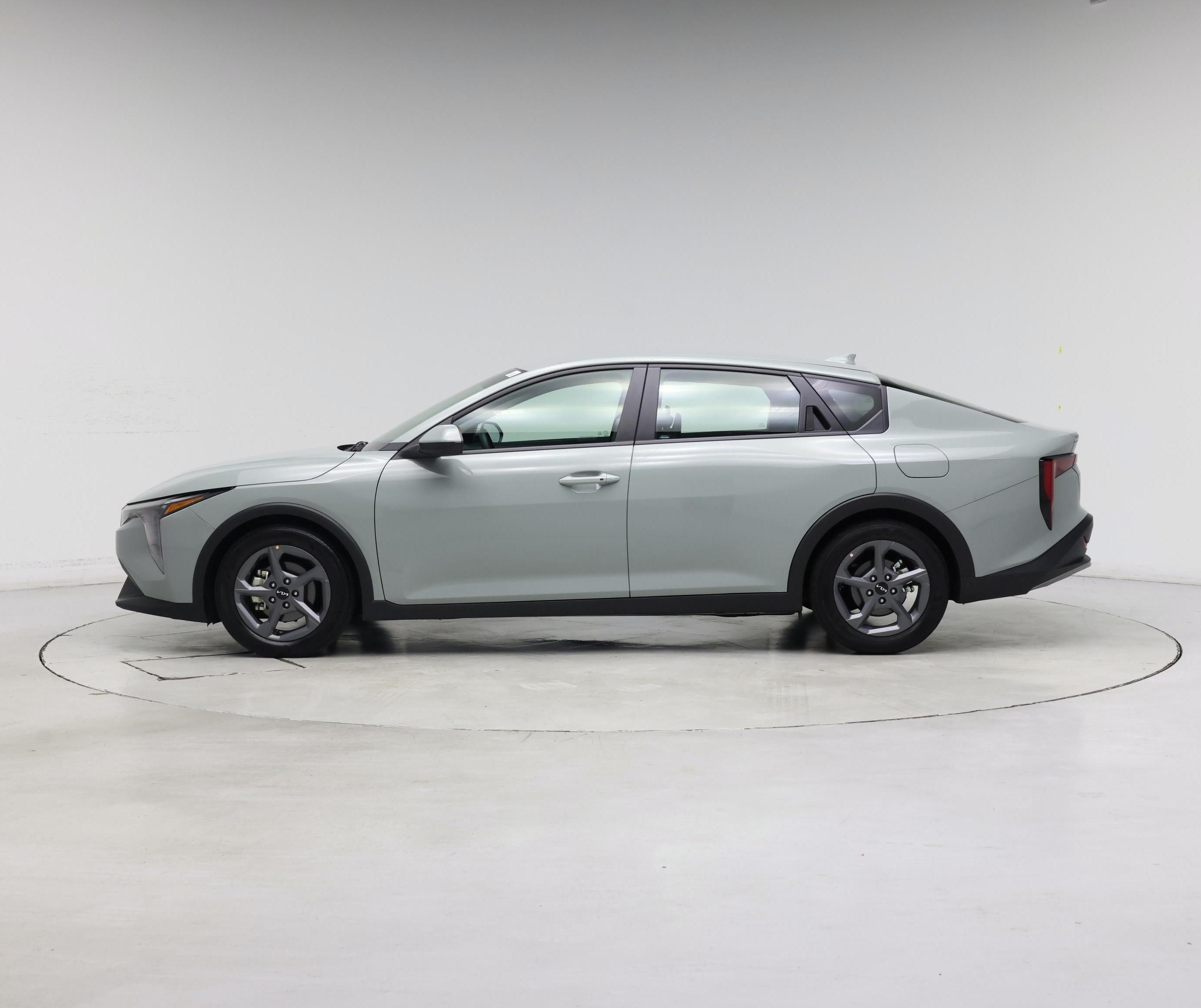 Thumbnail: 2025 Kia K4 - 3