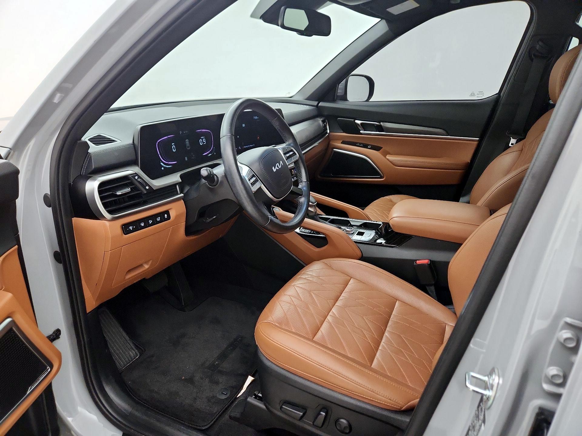 Thumbnail: 2024 Kia Telluride - 11