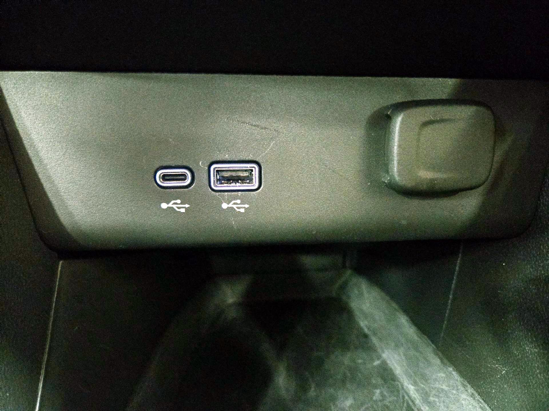 Thumbnail: 2025 Buick Encore GX - 18