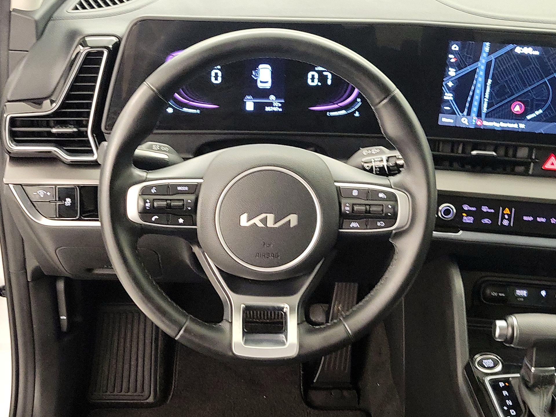 Thumbnail: 2023 Kia Sportage - 10