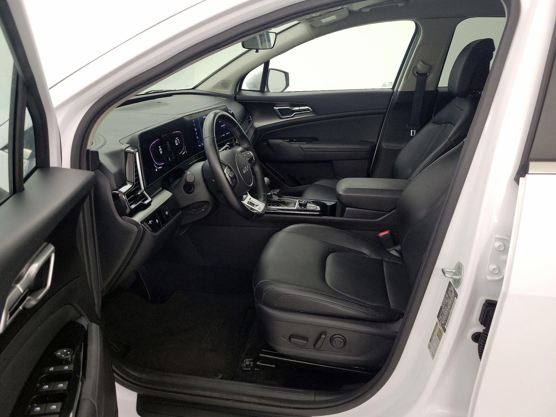 Thumbnail: 2023 Kia Sportage - 11