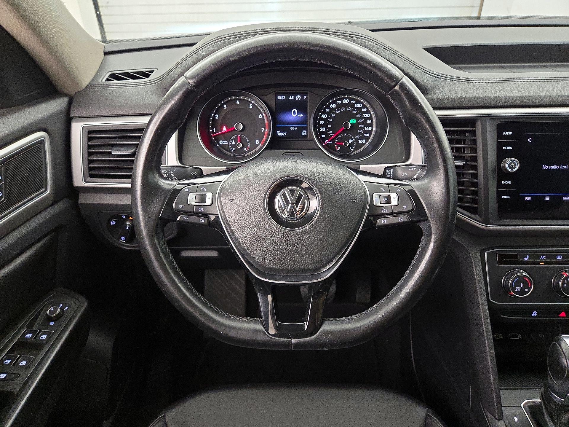 Thumbnail: 2018 Volkswagen Atlas - 10
