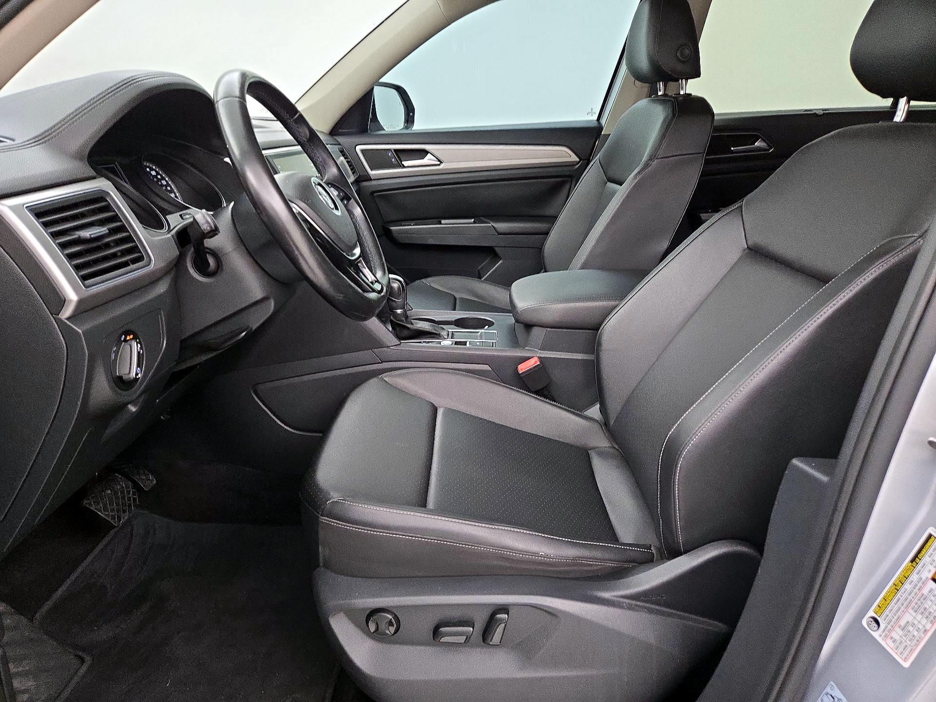Thumbnail: 2018 Volkswagen Atlas - 11