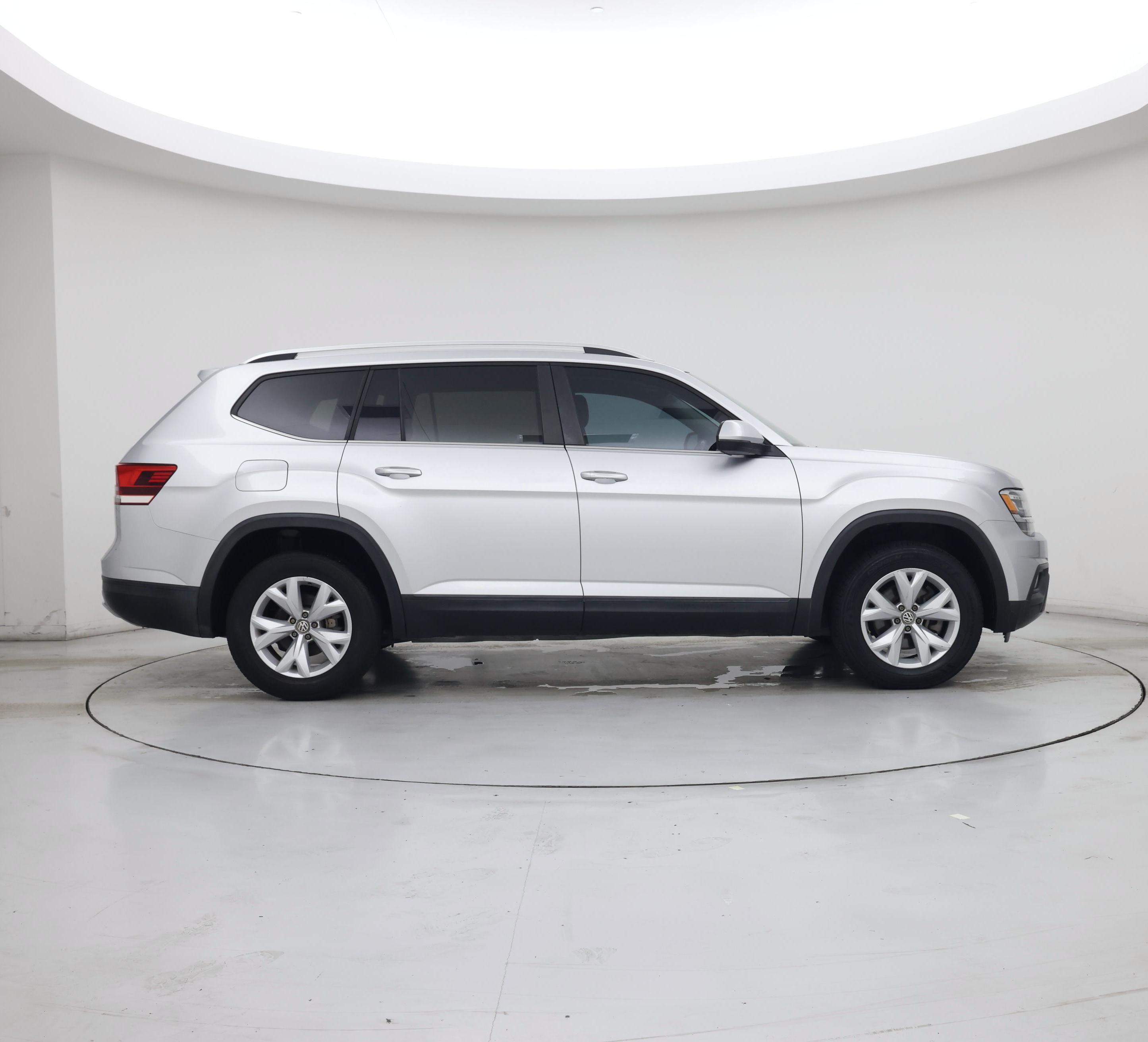 Thumbnail: 2018 Volkswagen Atlas - 7