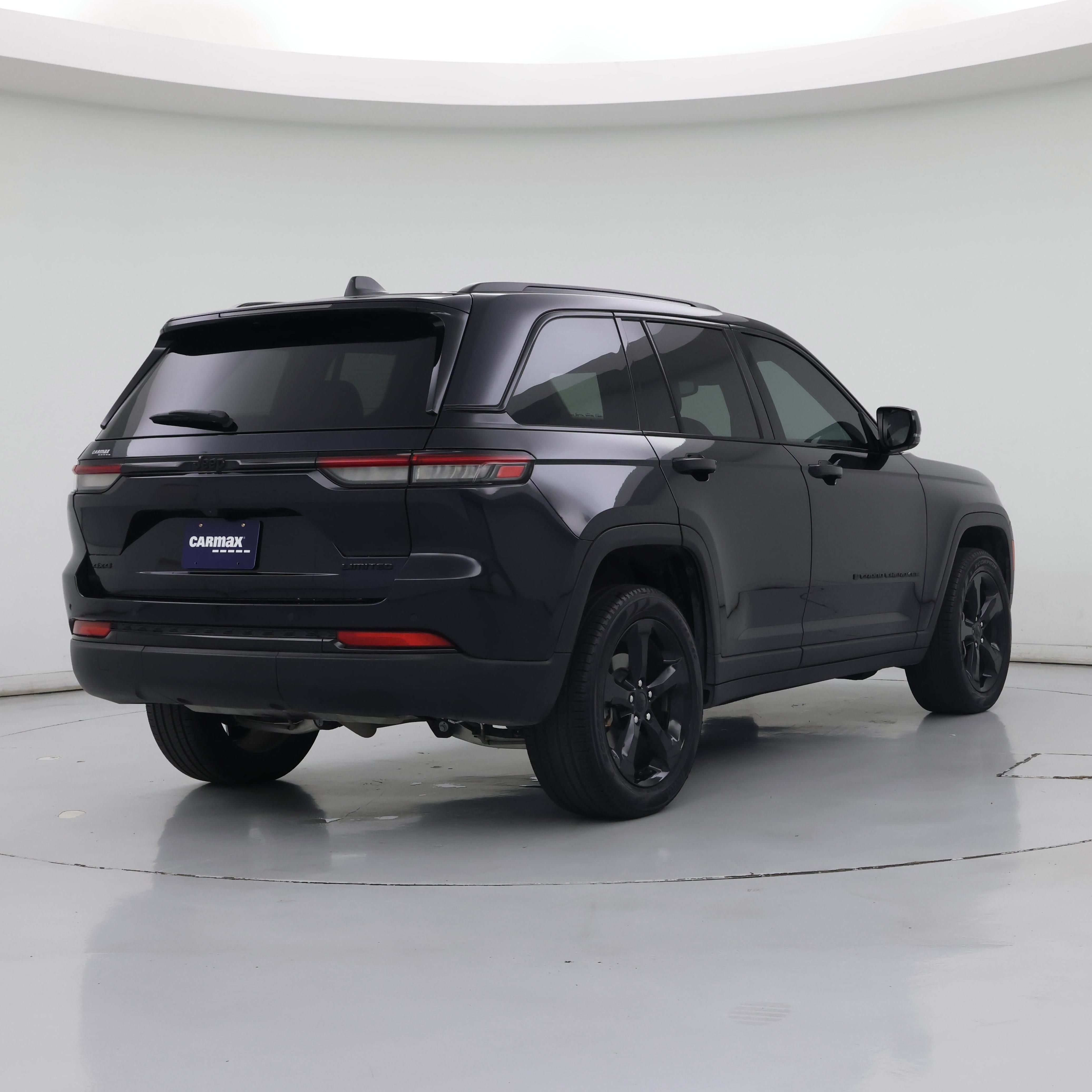 Thumbnail: 2024 Jeep Grand Cherokee - 8