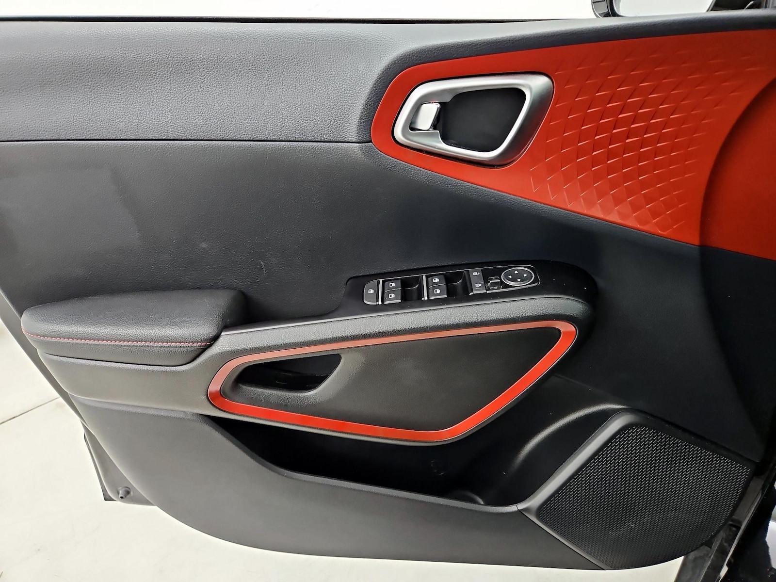 2025 Kia Soul GT-Line - Photo 13