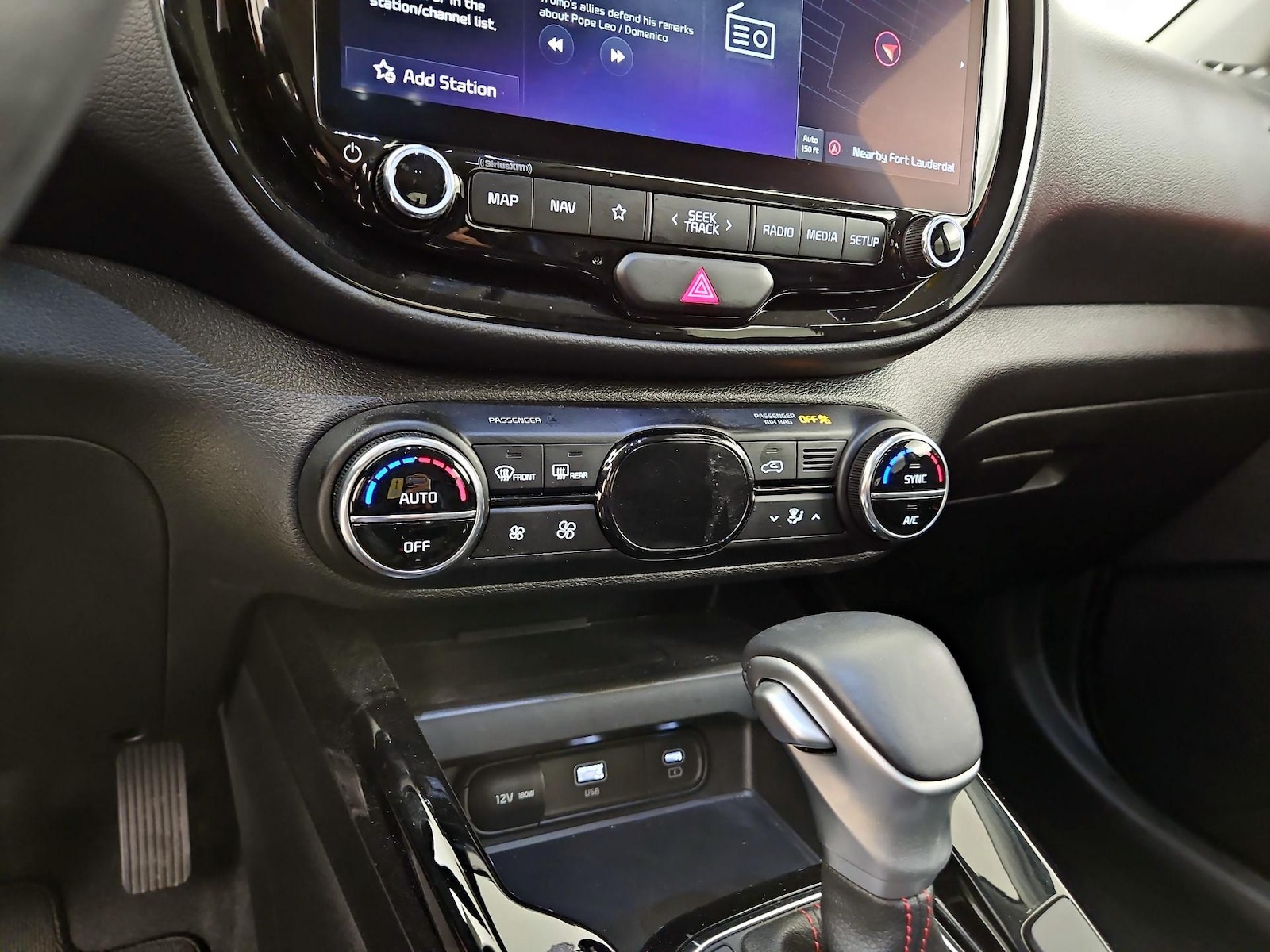 2025 Kia Soul GT-Line - Photo 18