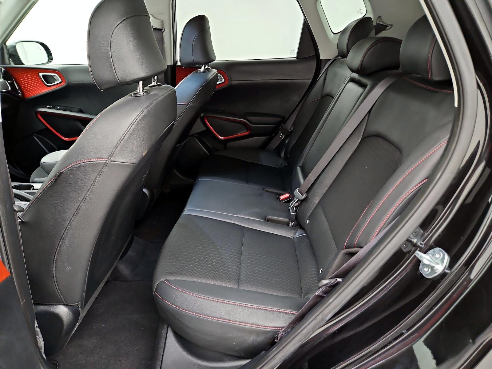 2025 Kia Soul GT-Line - Photo 22