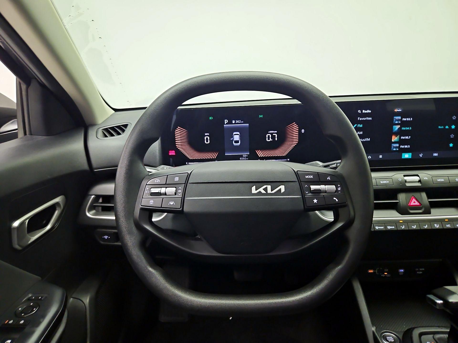 Thumbnail: 2025 Kia K4 - 10