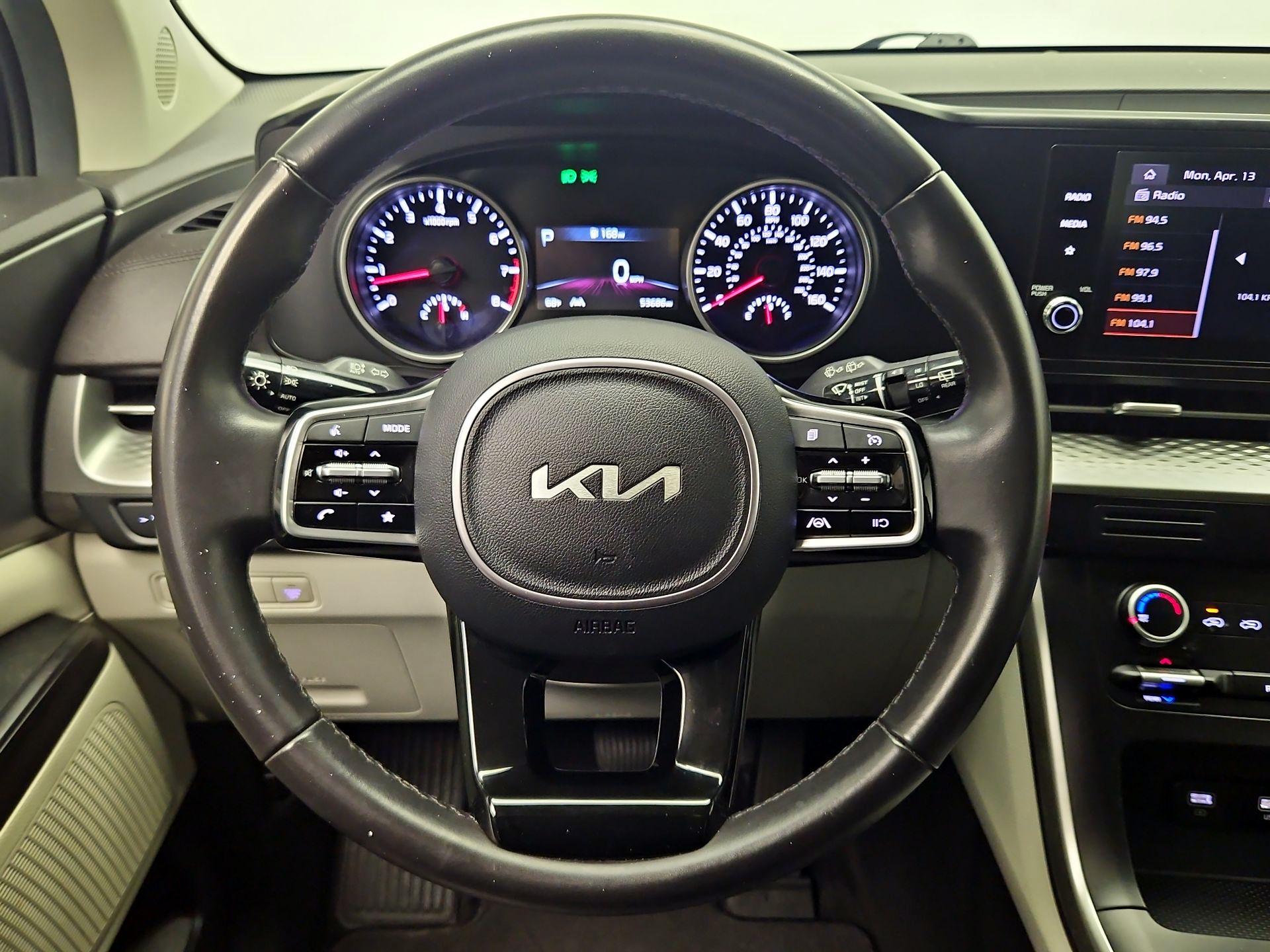 Thumbnail: 2024 Kia Carnival - 10